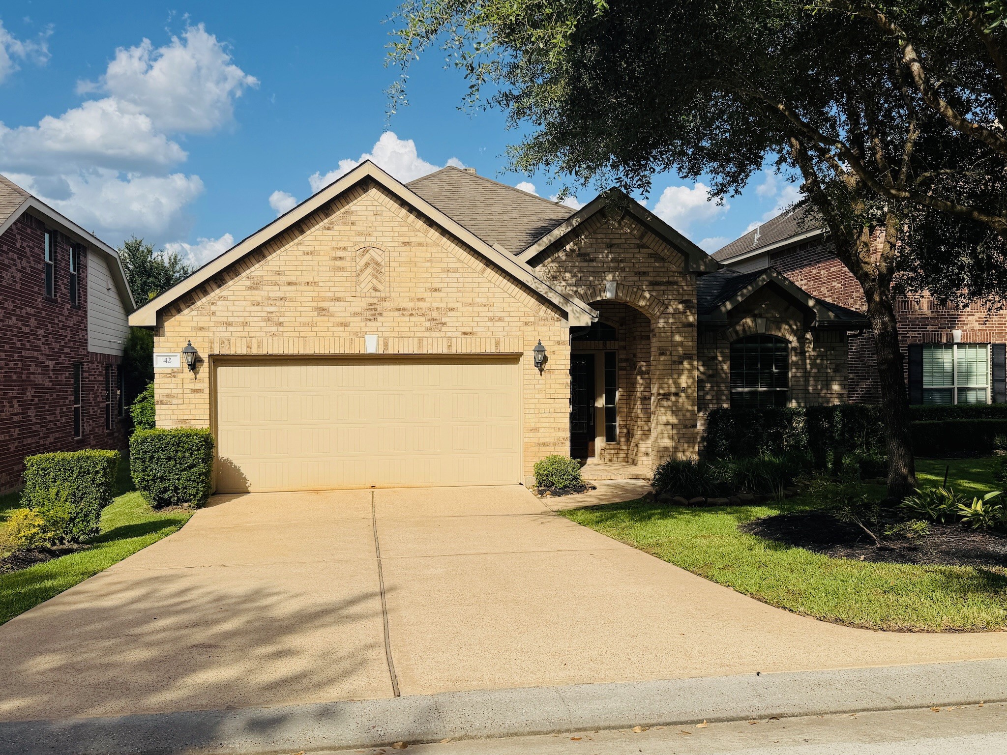42 Black Swan Court Property Photo 37