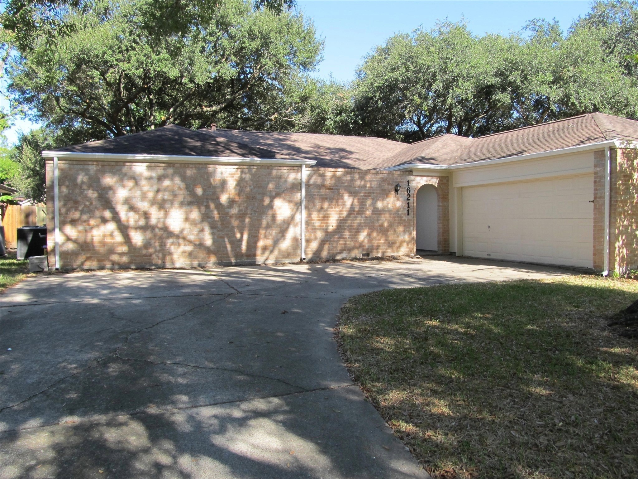 16211 Brookvilla Drive Property Photo 1