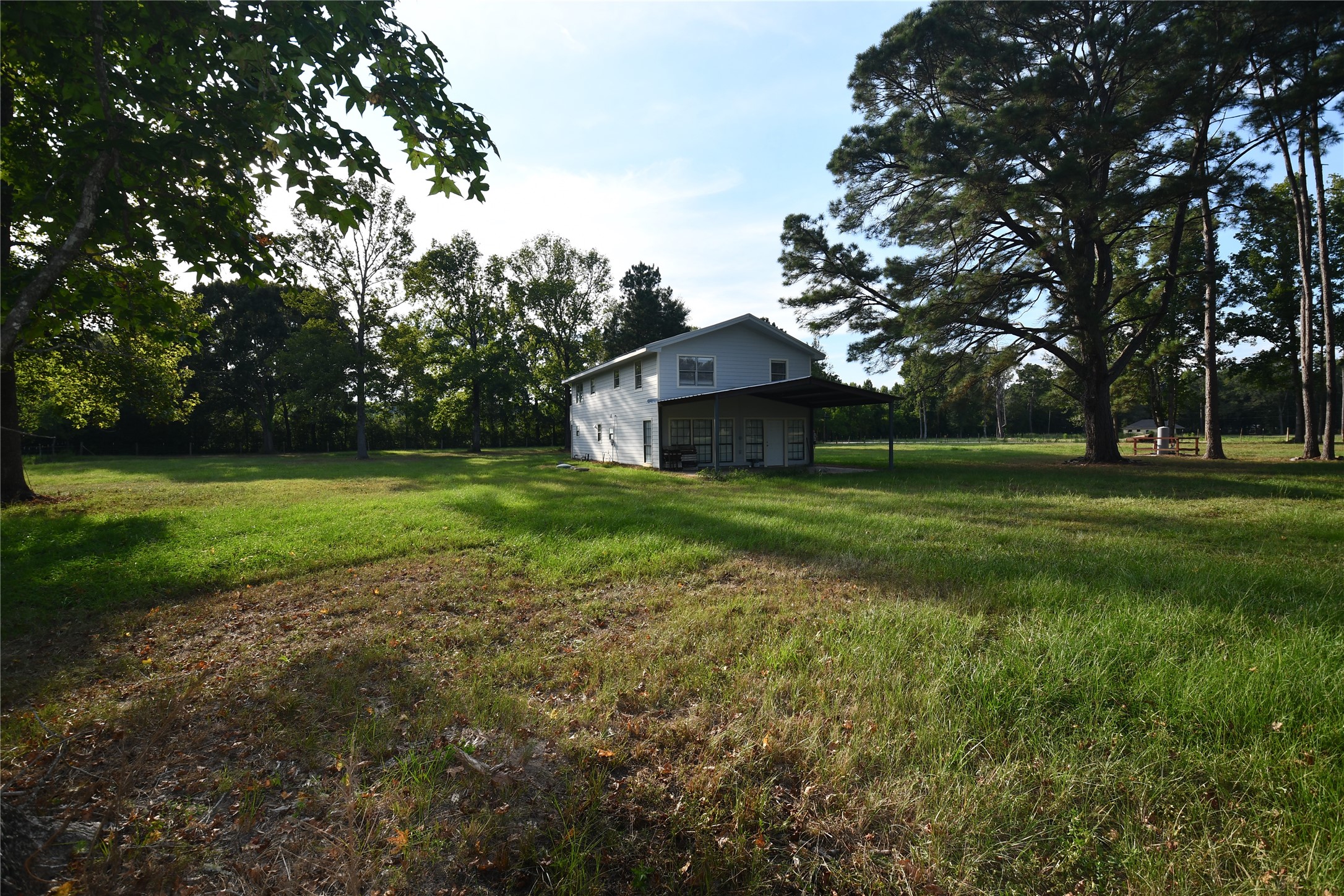 239 County Road 2226 Property Photo 1