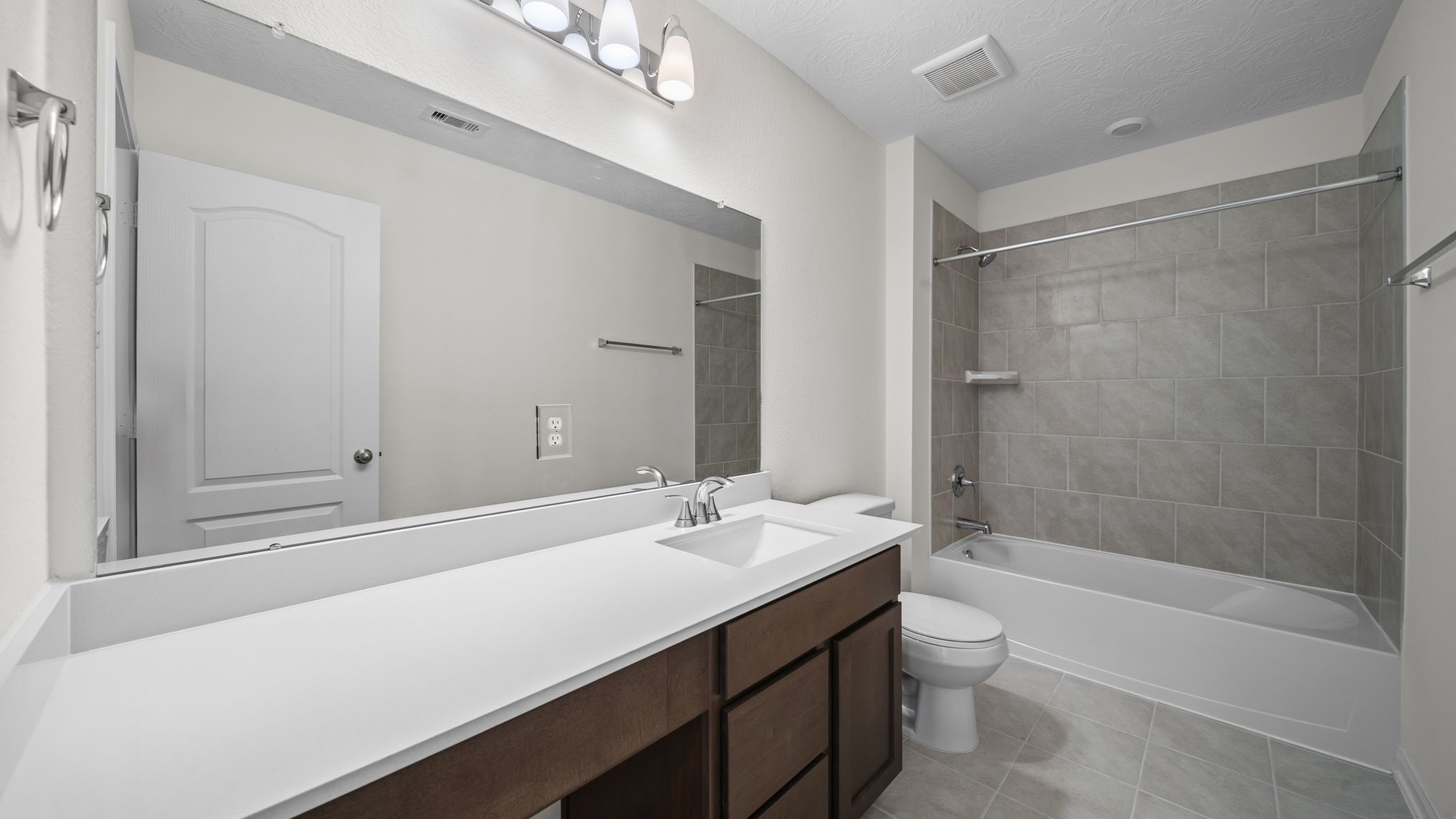 2607 Bluewood Court Property Photo 20