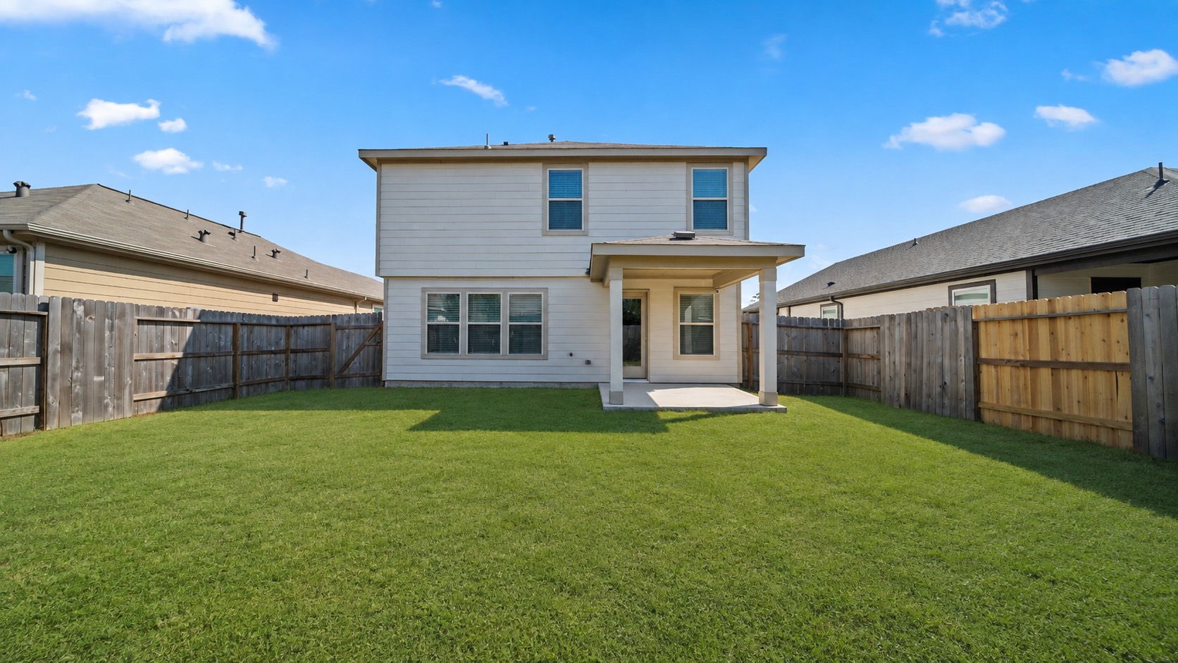 2607 Bluewood Court Property Photo 23