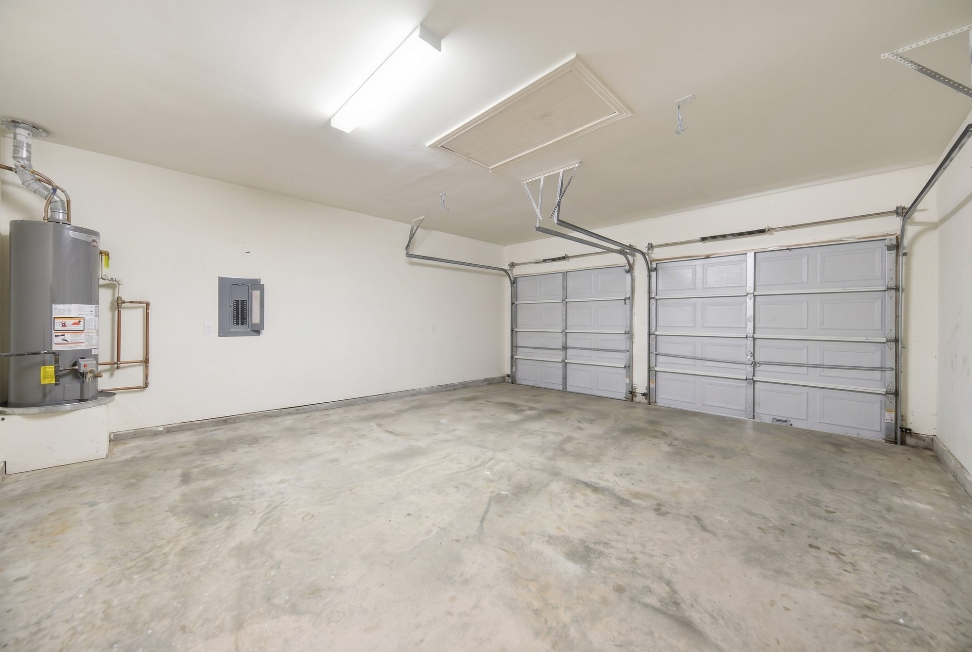 201 W Chatham Street Property Photo 27