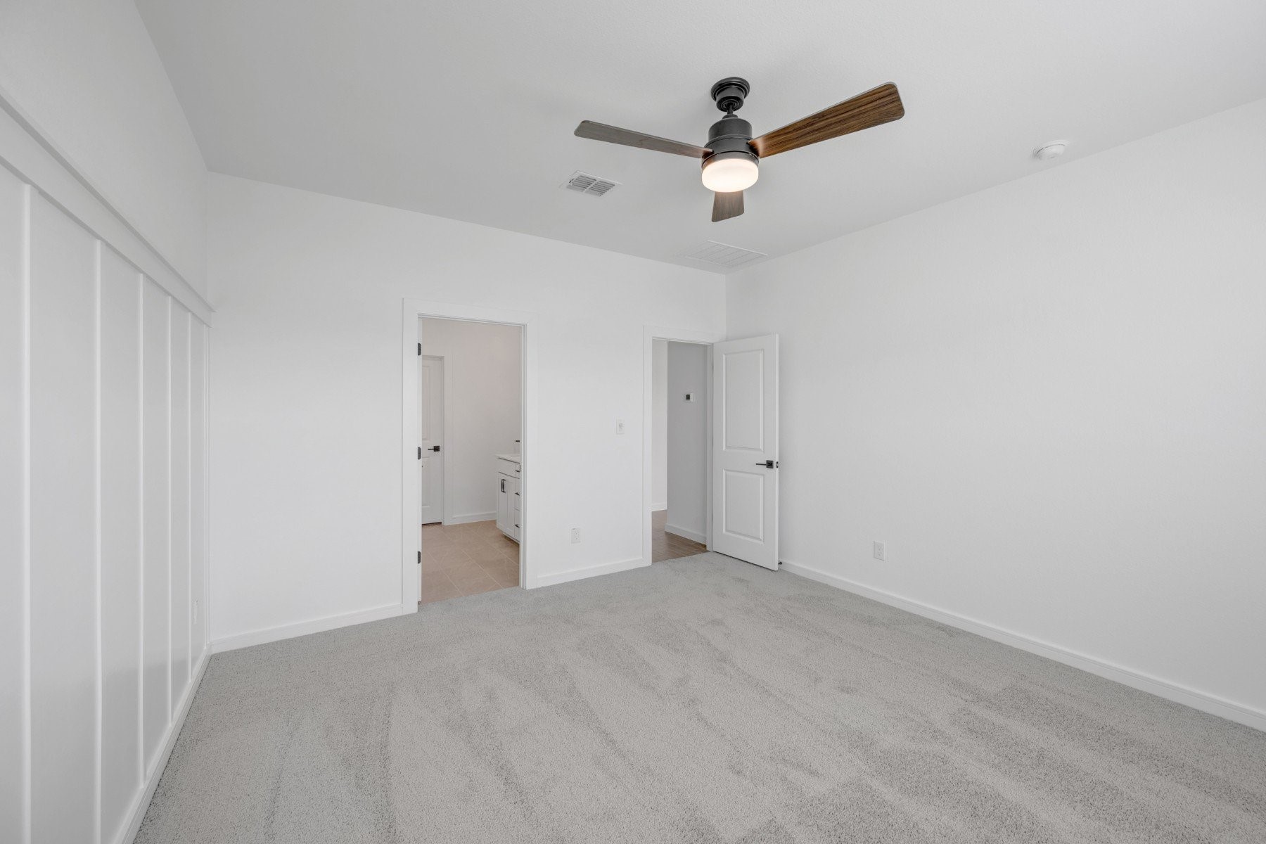 7722 Jade Crest Drive Property Photo 12