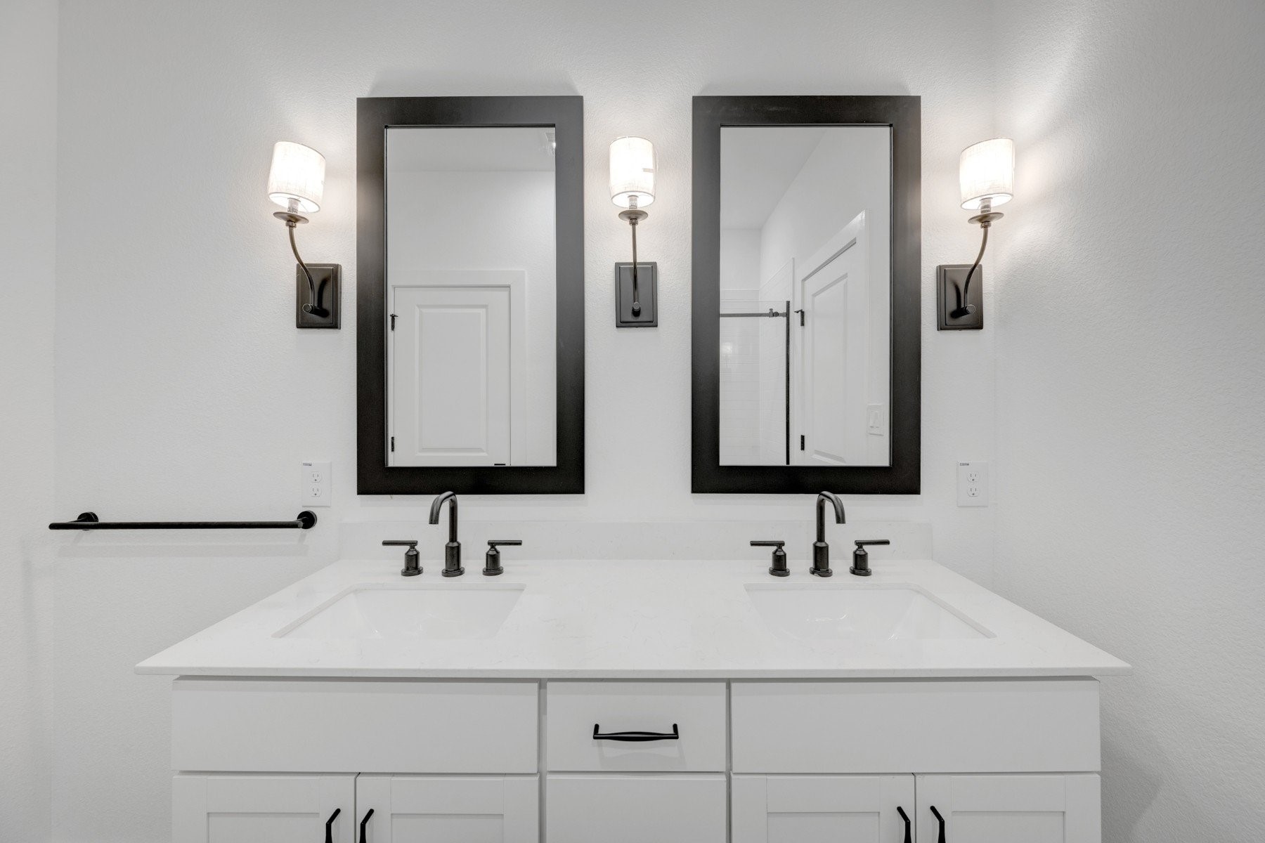 7722 Jade Crest Drive Property Photo 13