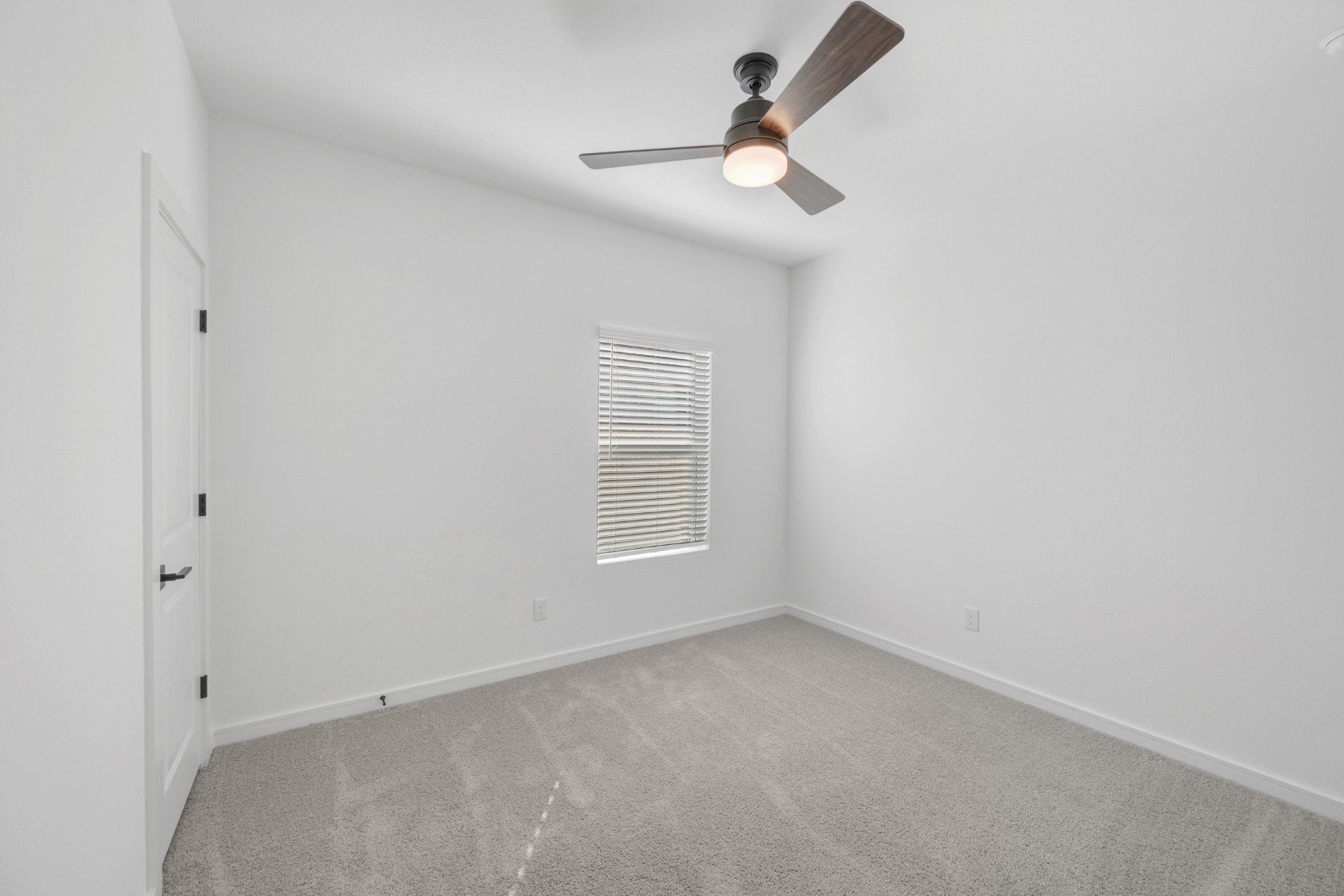 7722 Jade Crest Drive Property Photo 18