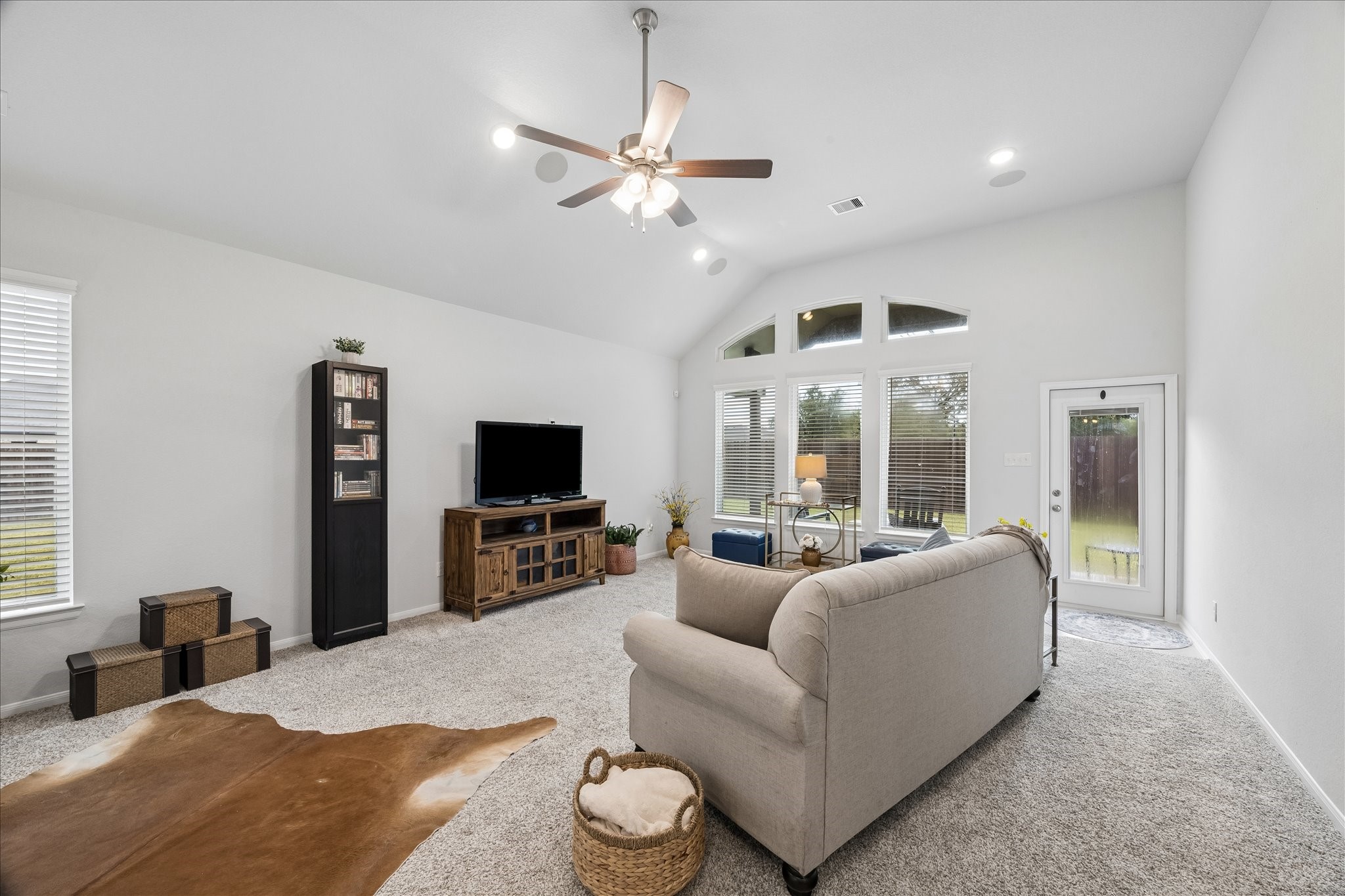 505 Zinfandel Court Property Photo 6