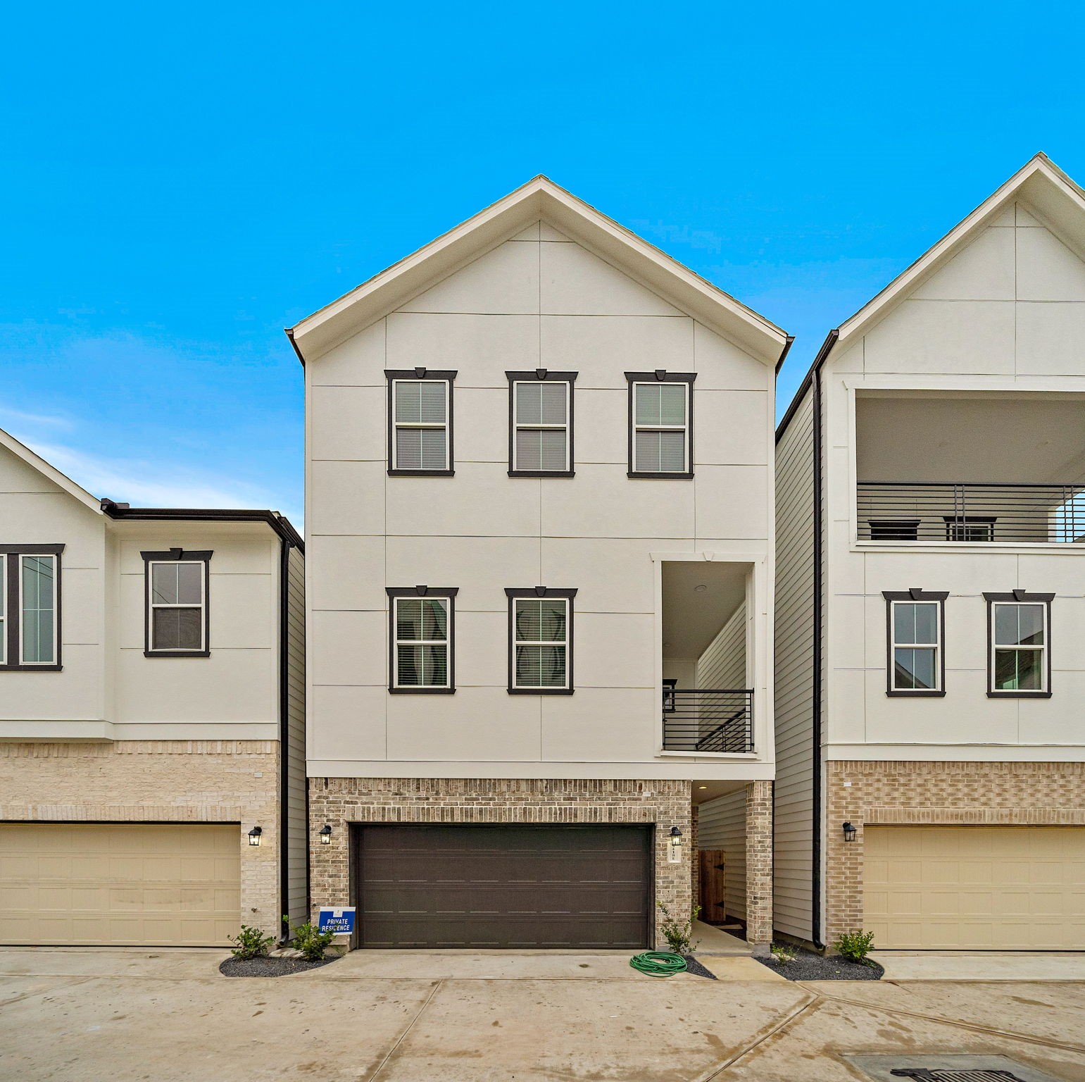 5418 Wheatley Street E Property Photo 1