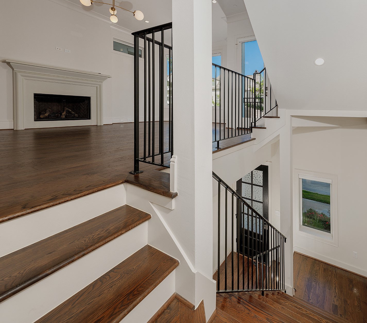 2503 Lake Front Circle Property Photo 6