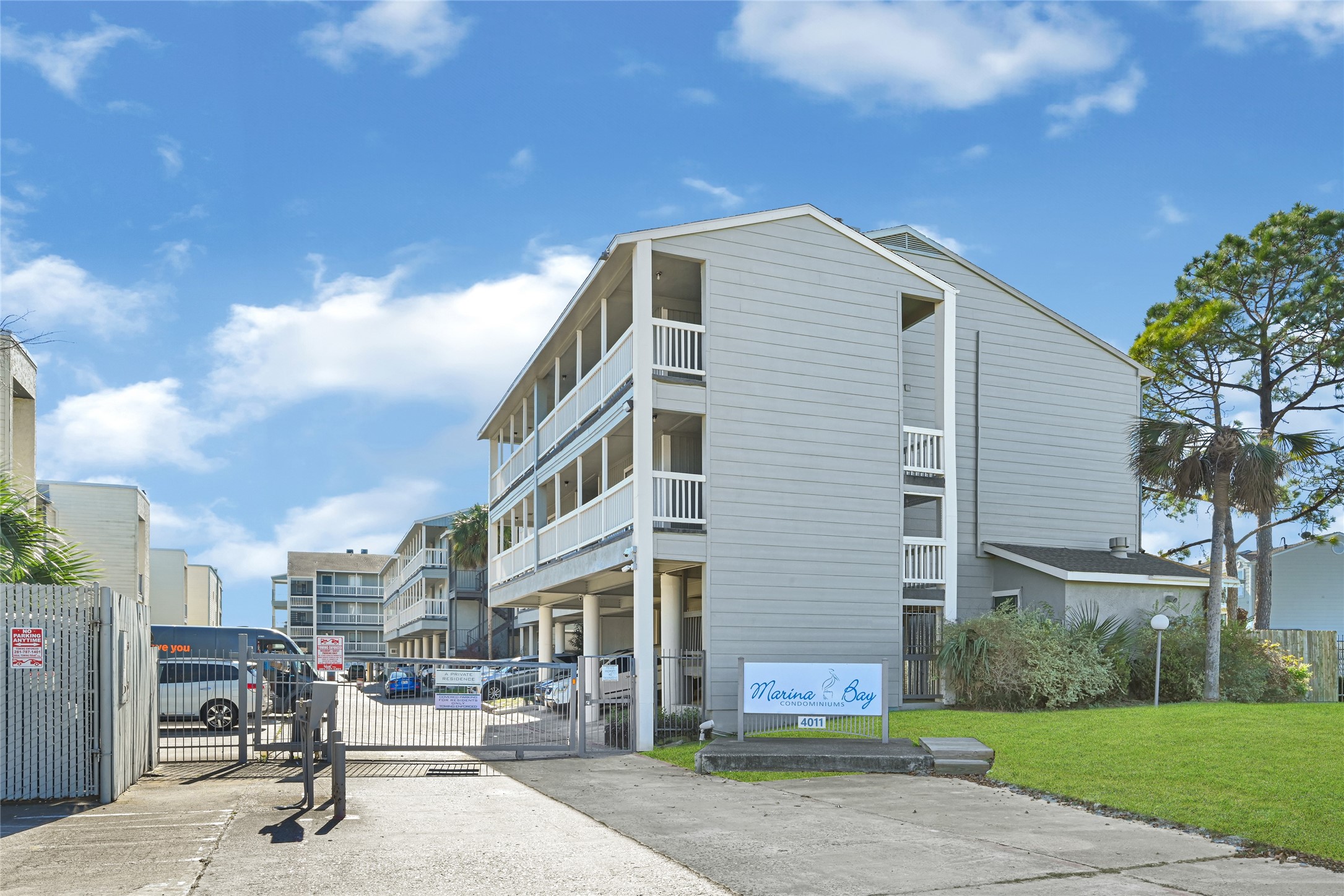 4011 Nasa Rd 1 406 Property Photo 1