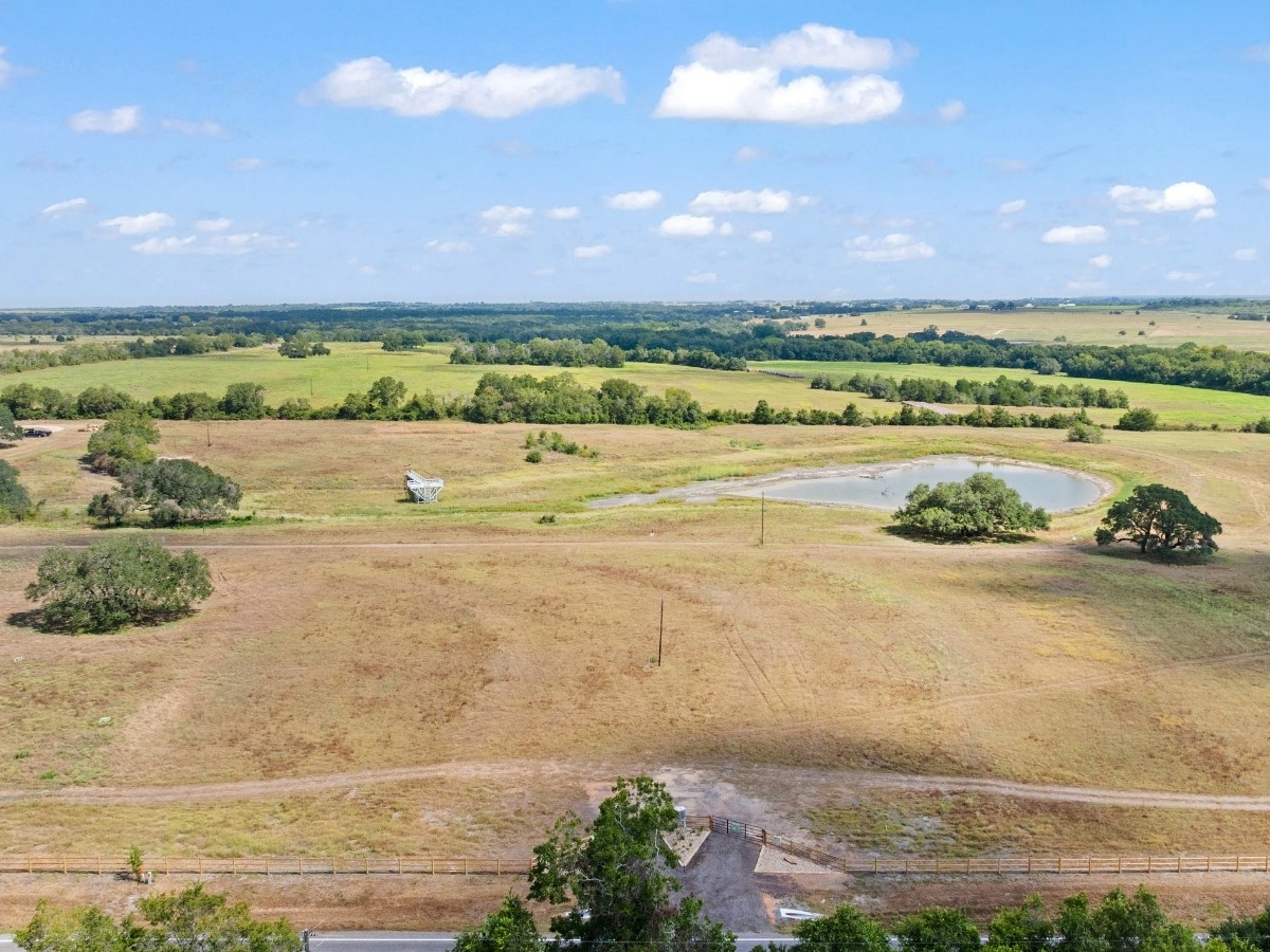 3061 Fm 956 Property Photo 1