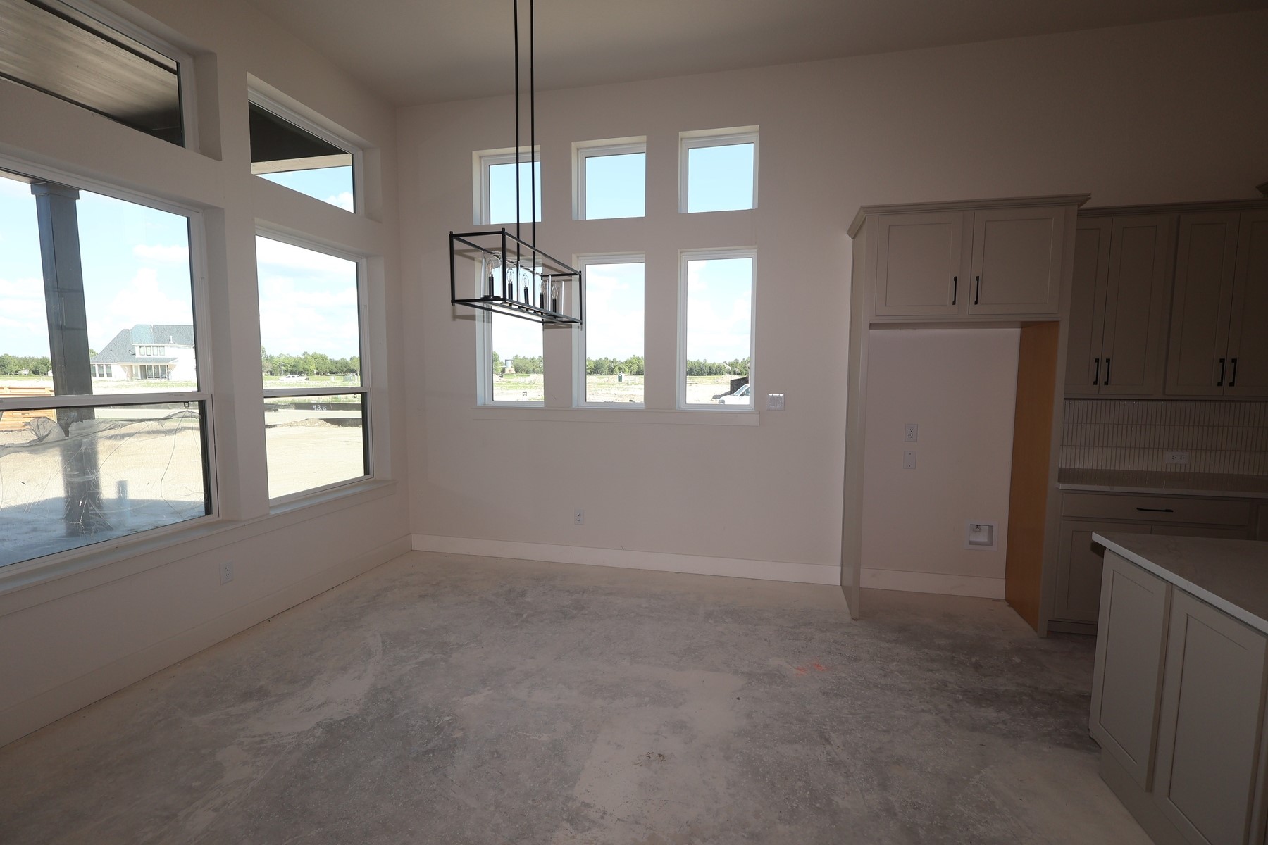 12306 Emerald Enclave Drive Property Photo 7
