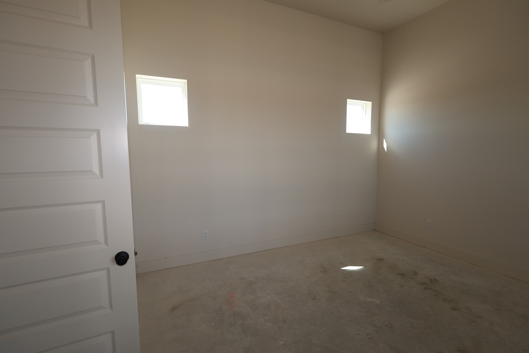 12306 Emerald Enclave Drive Property Photo 8