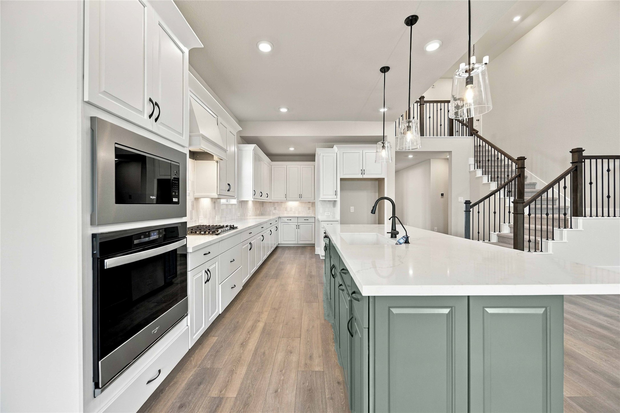4758 Ara Drive Property Photo 10