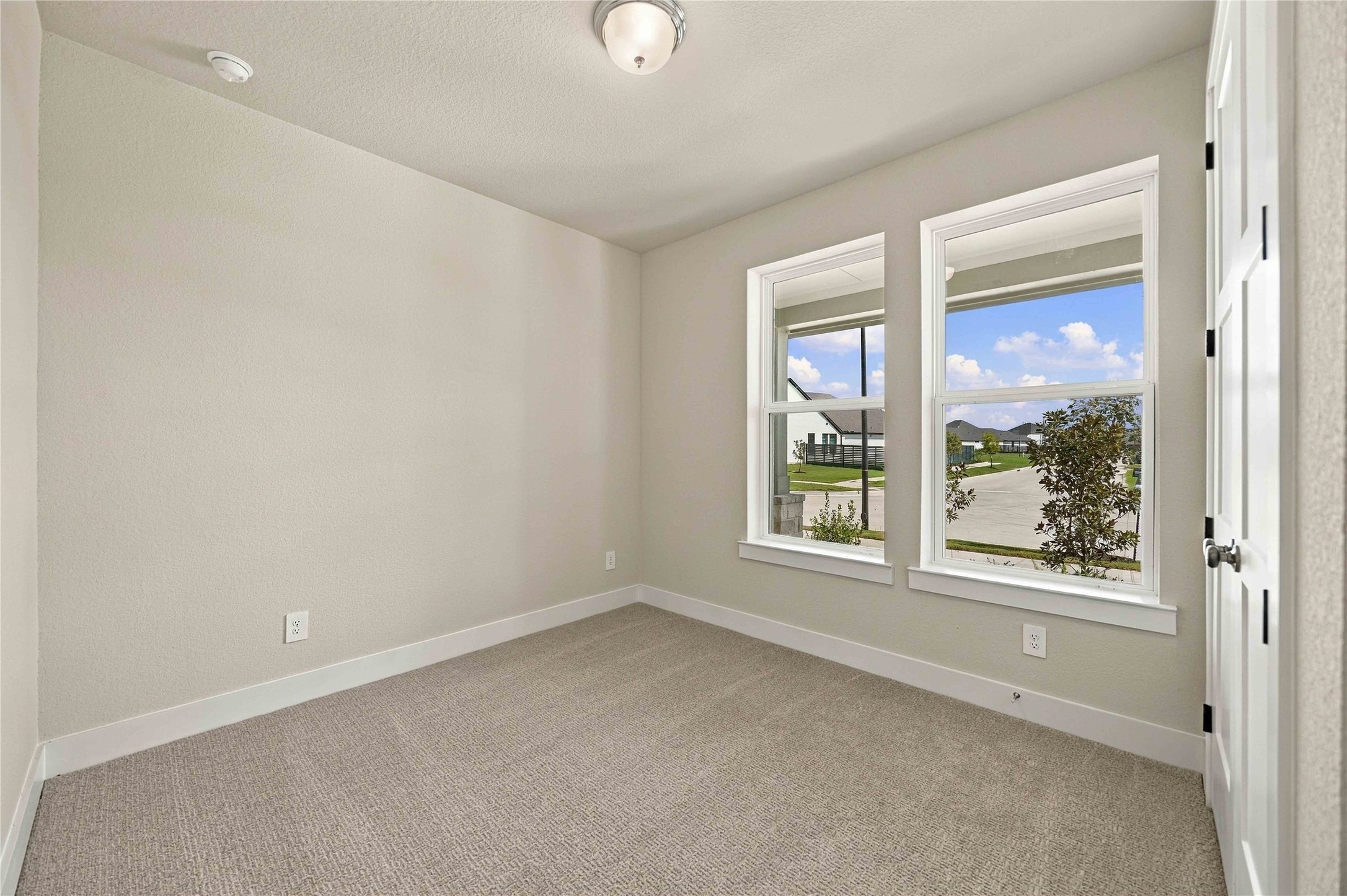 4758 Ara Drive Property Photo 27
