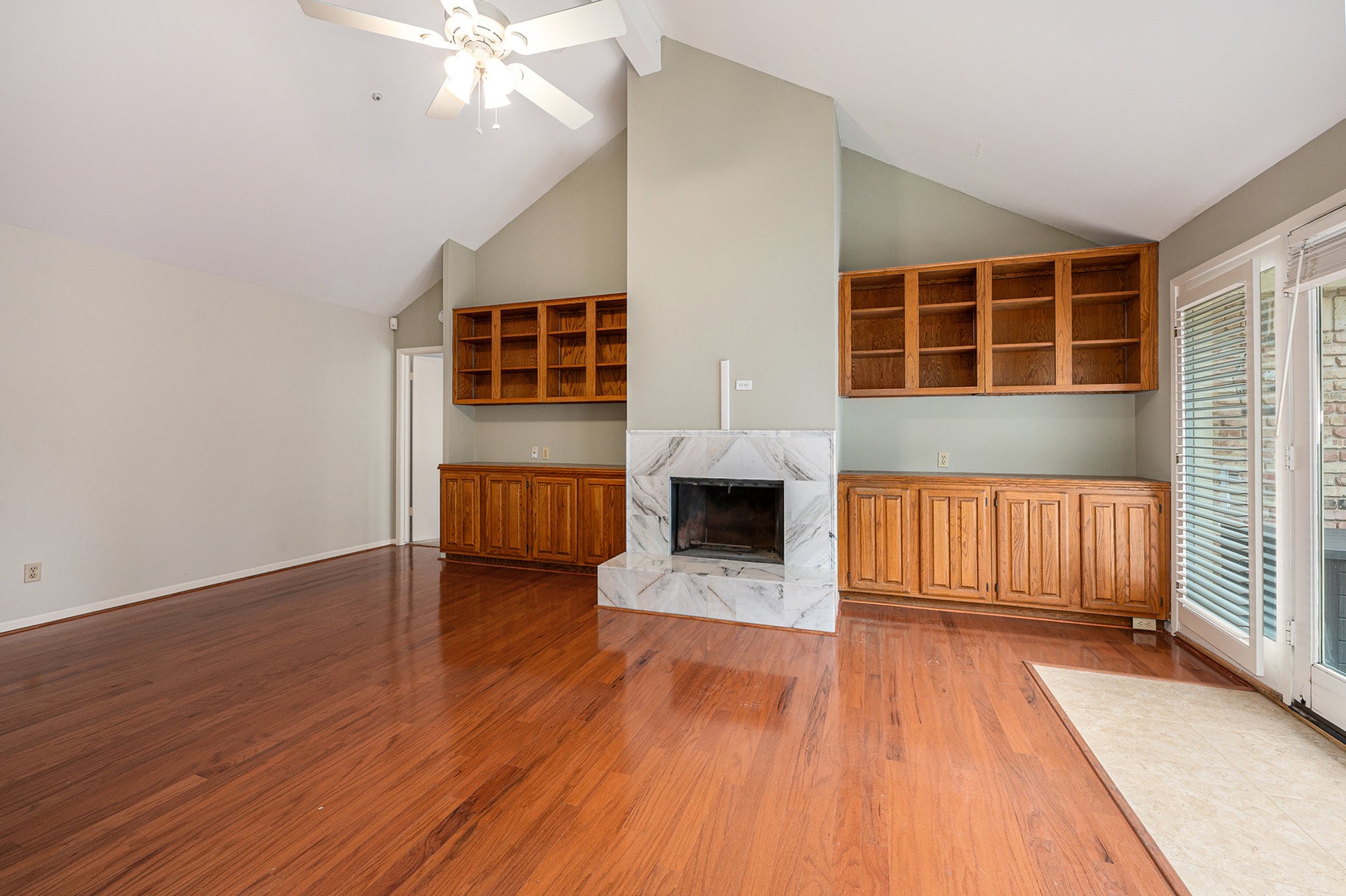 302 Longview Drive Property Photo 10
