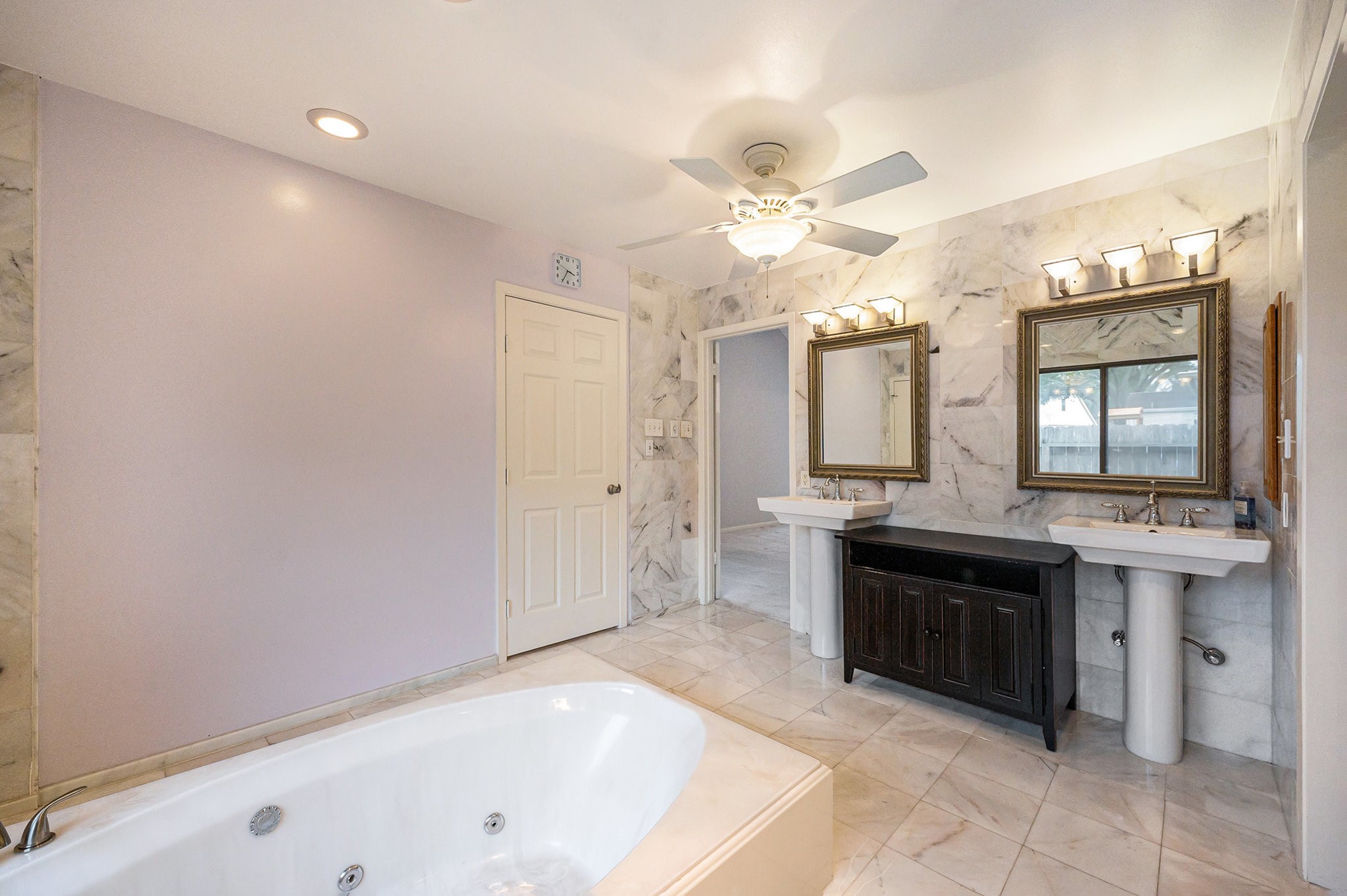 302 Longview Drive Property Photo 14
