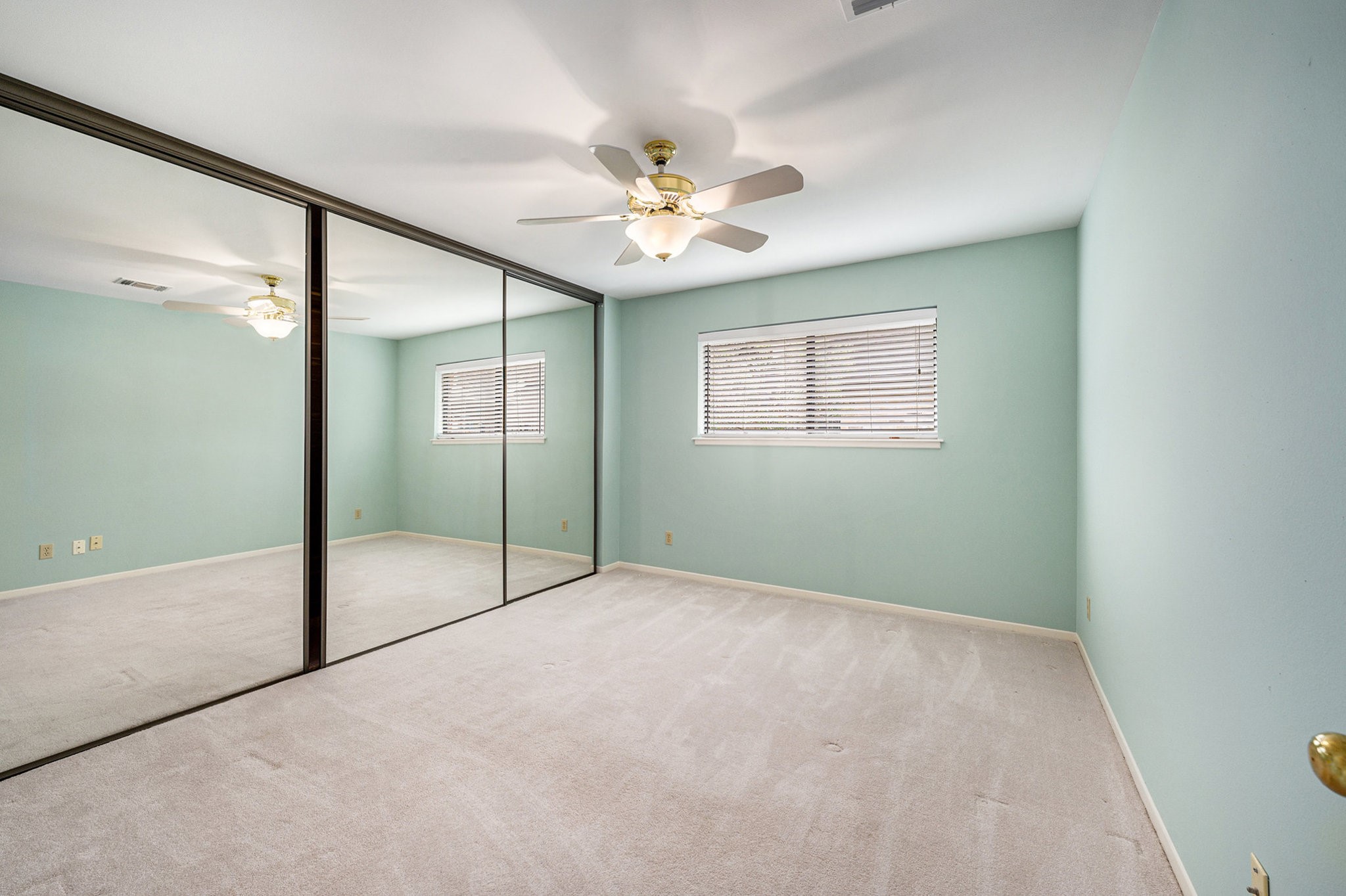 302 Longview Drive Property Photo 18