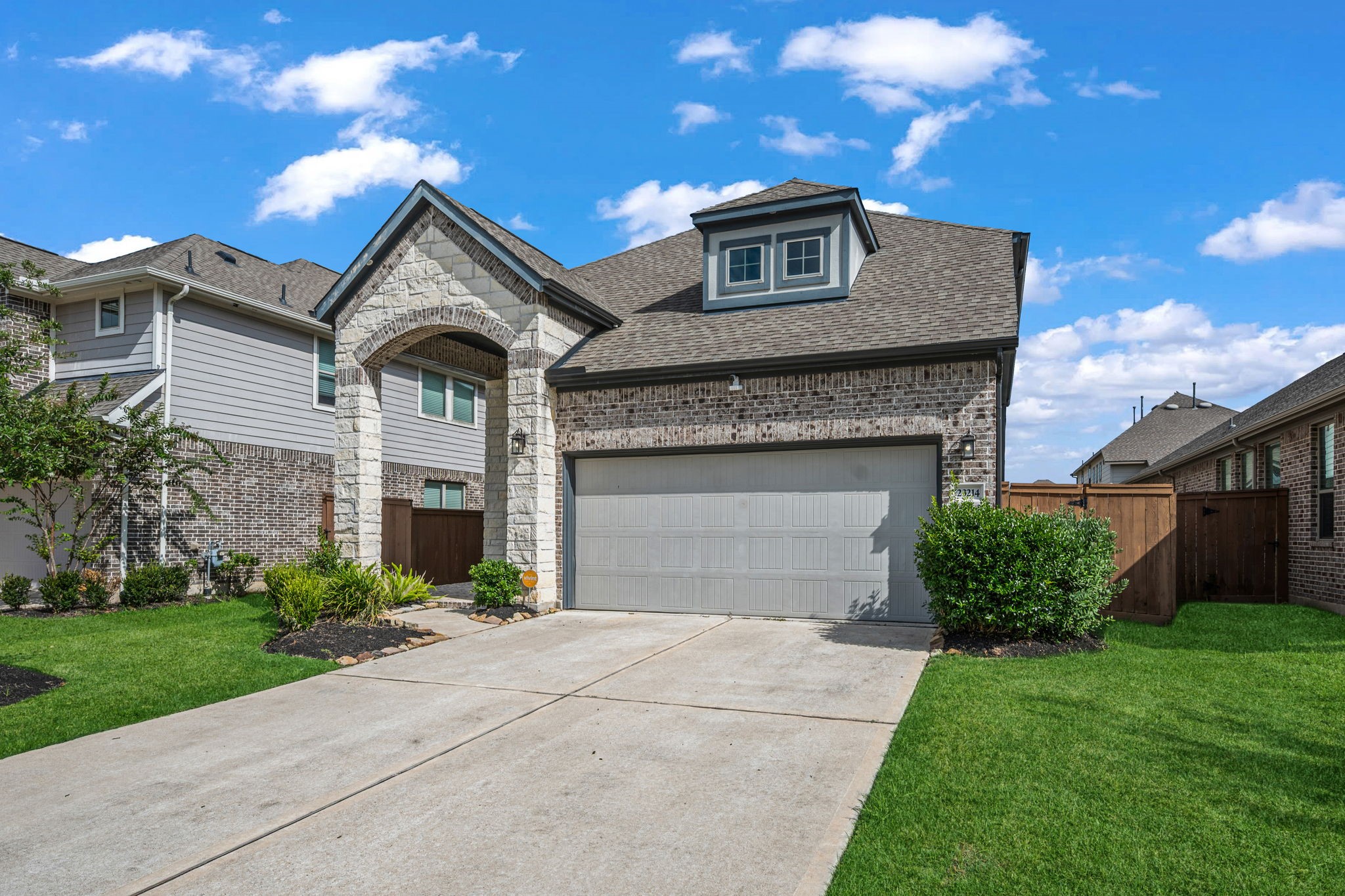 23214 Penstemon Trail Property Photo 2
