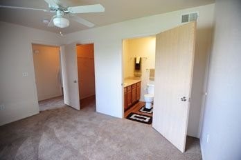 4506 Chapel Ridge Ln Property Photo 8