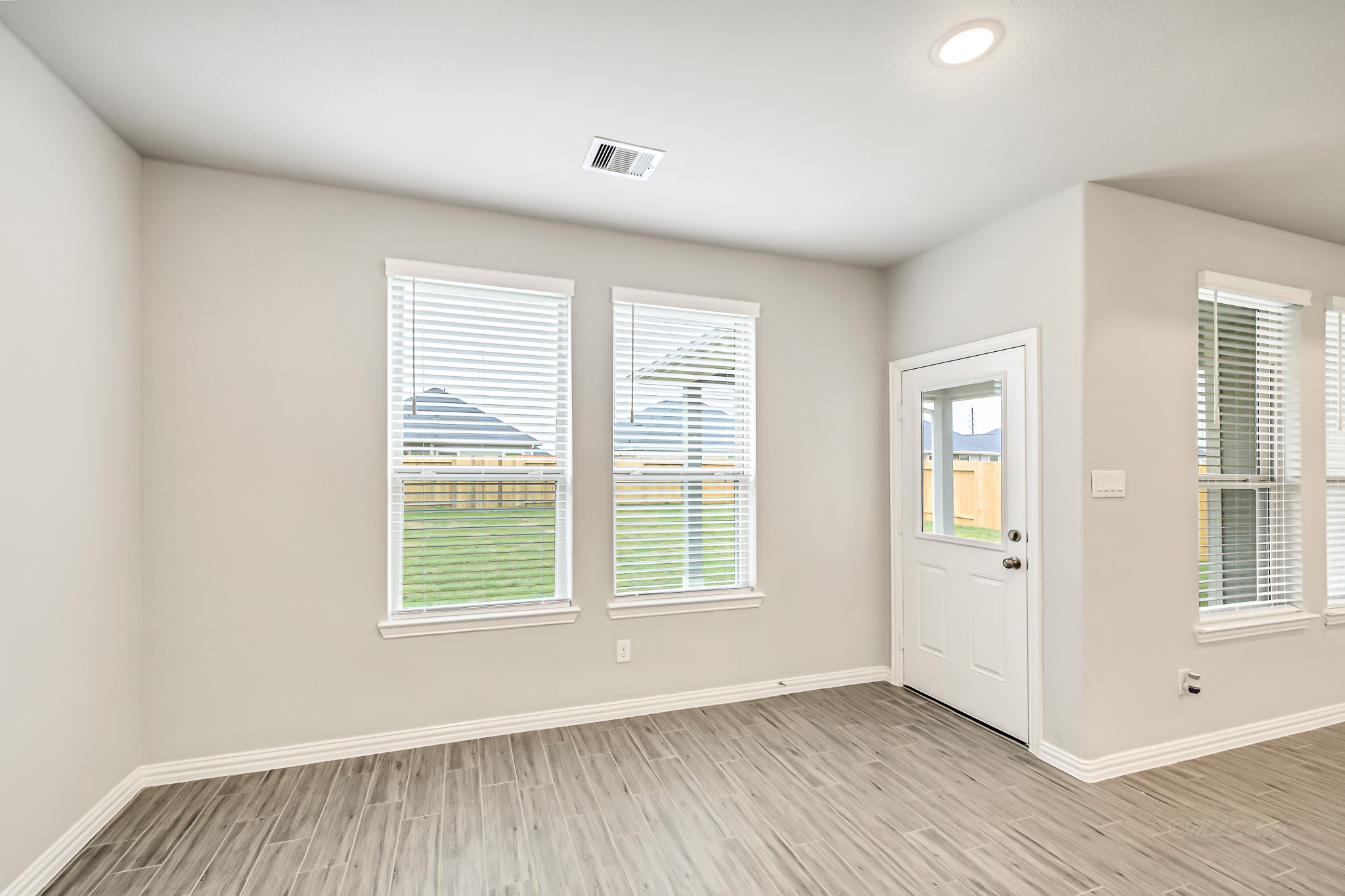 31411 Whitfield Court Property Photo 16