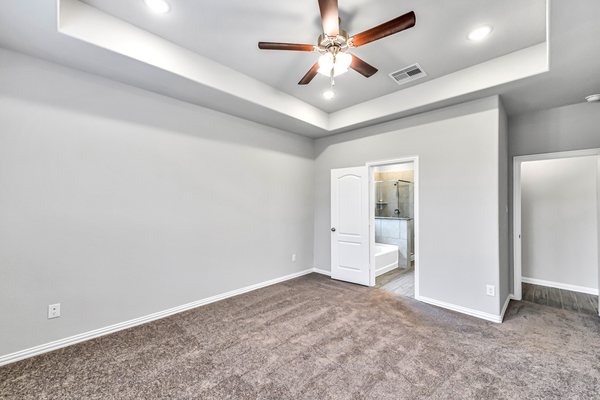 31411 Whitfield Court Property Photo 23