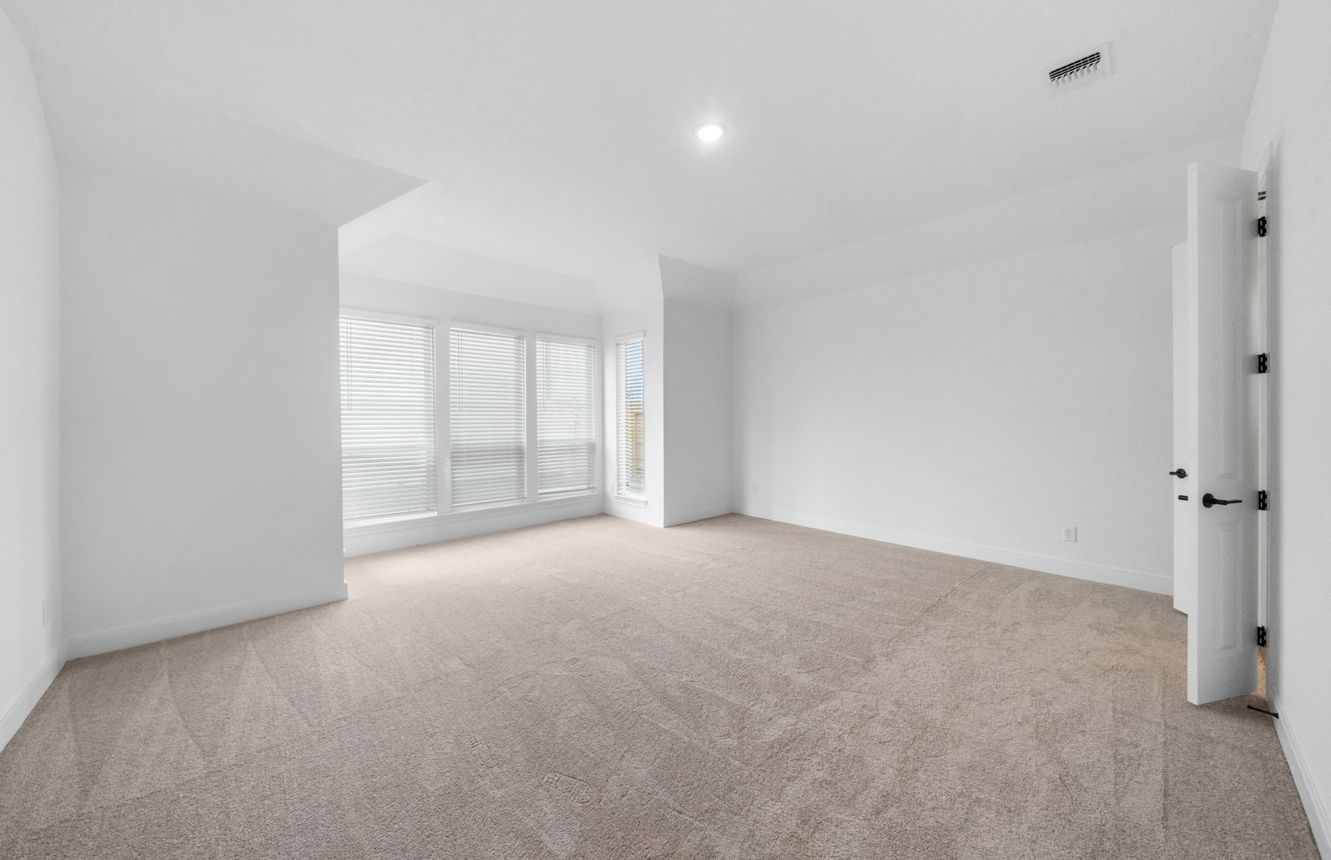 6110 Lush Pasture Lane Property Photo 14
