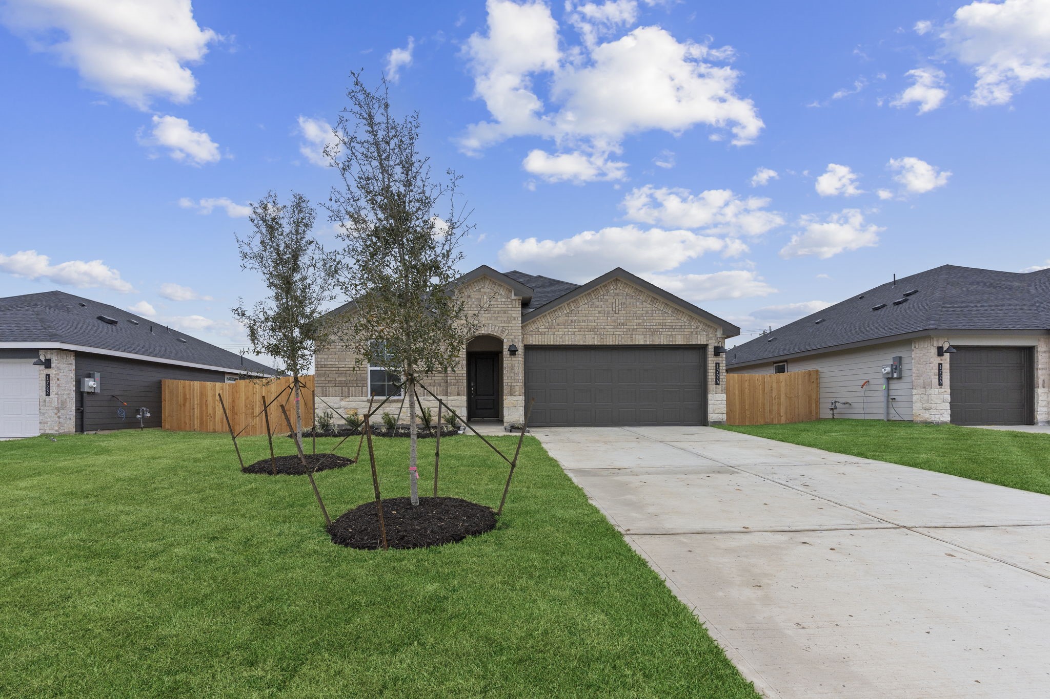 1724 Lily Pad Drive Property Photo