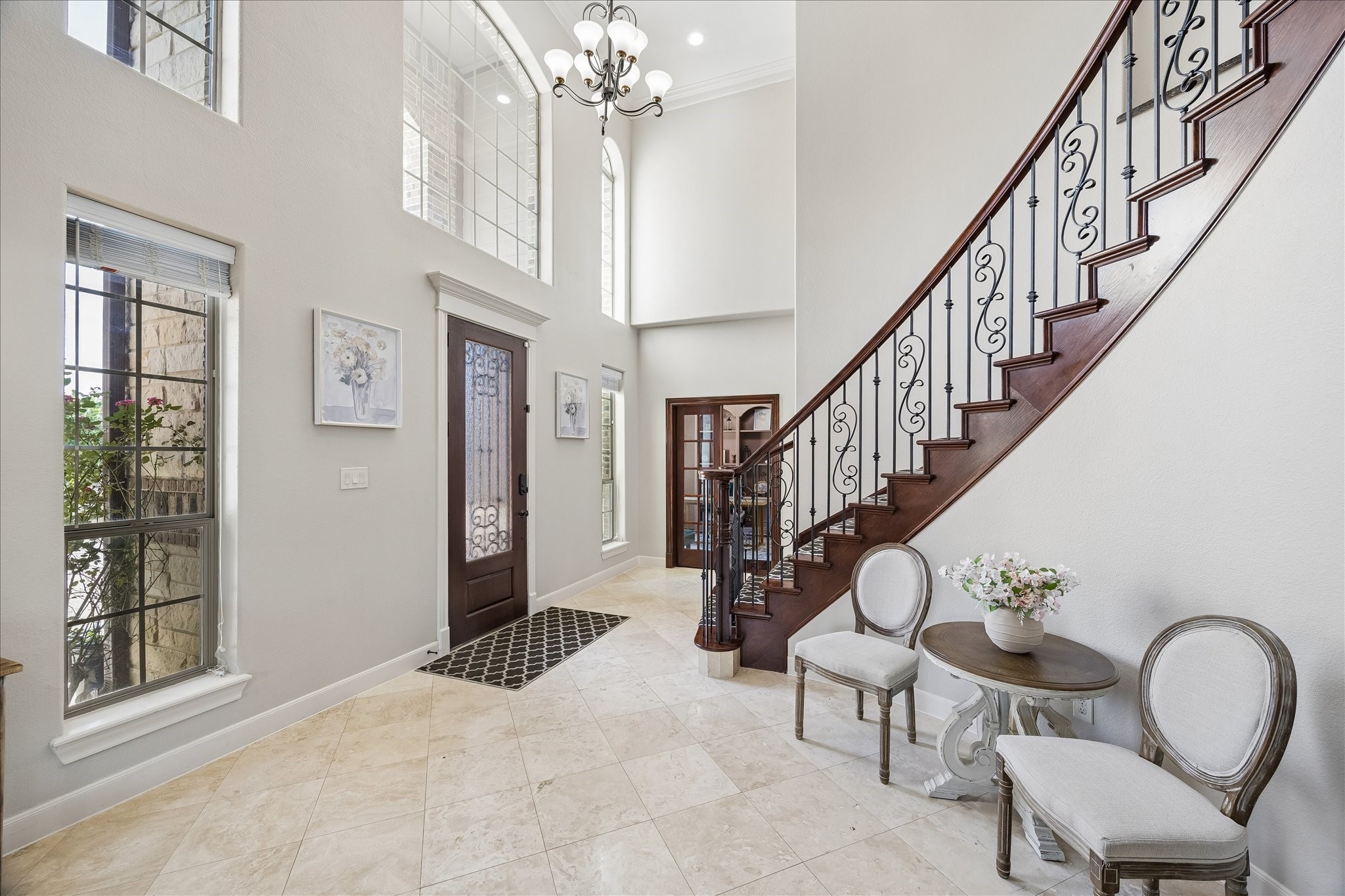 8871 Taylors Court Property Photo 3