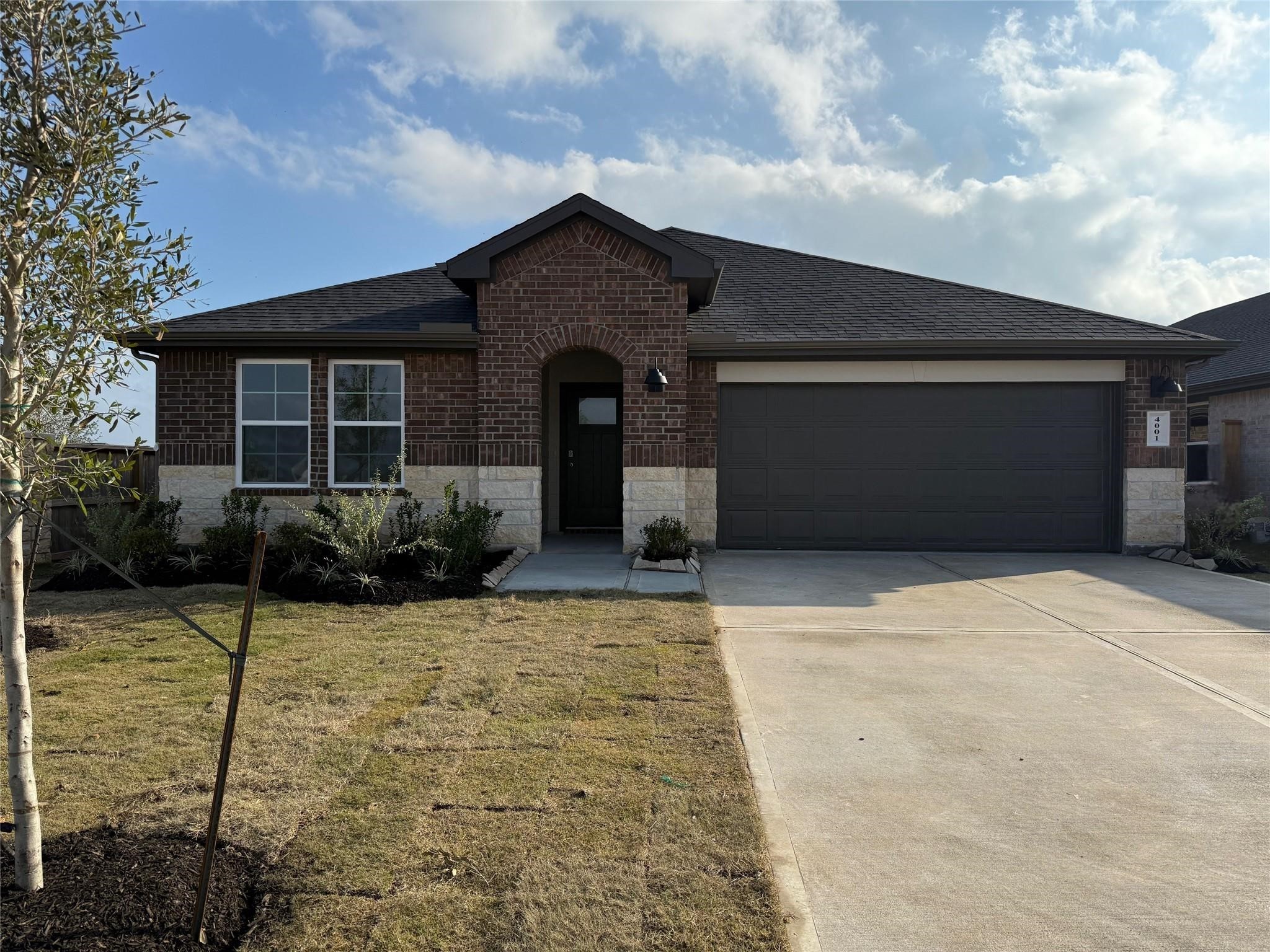 4008 Sterling Springs Property Photo