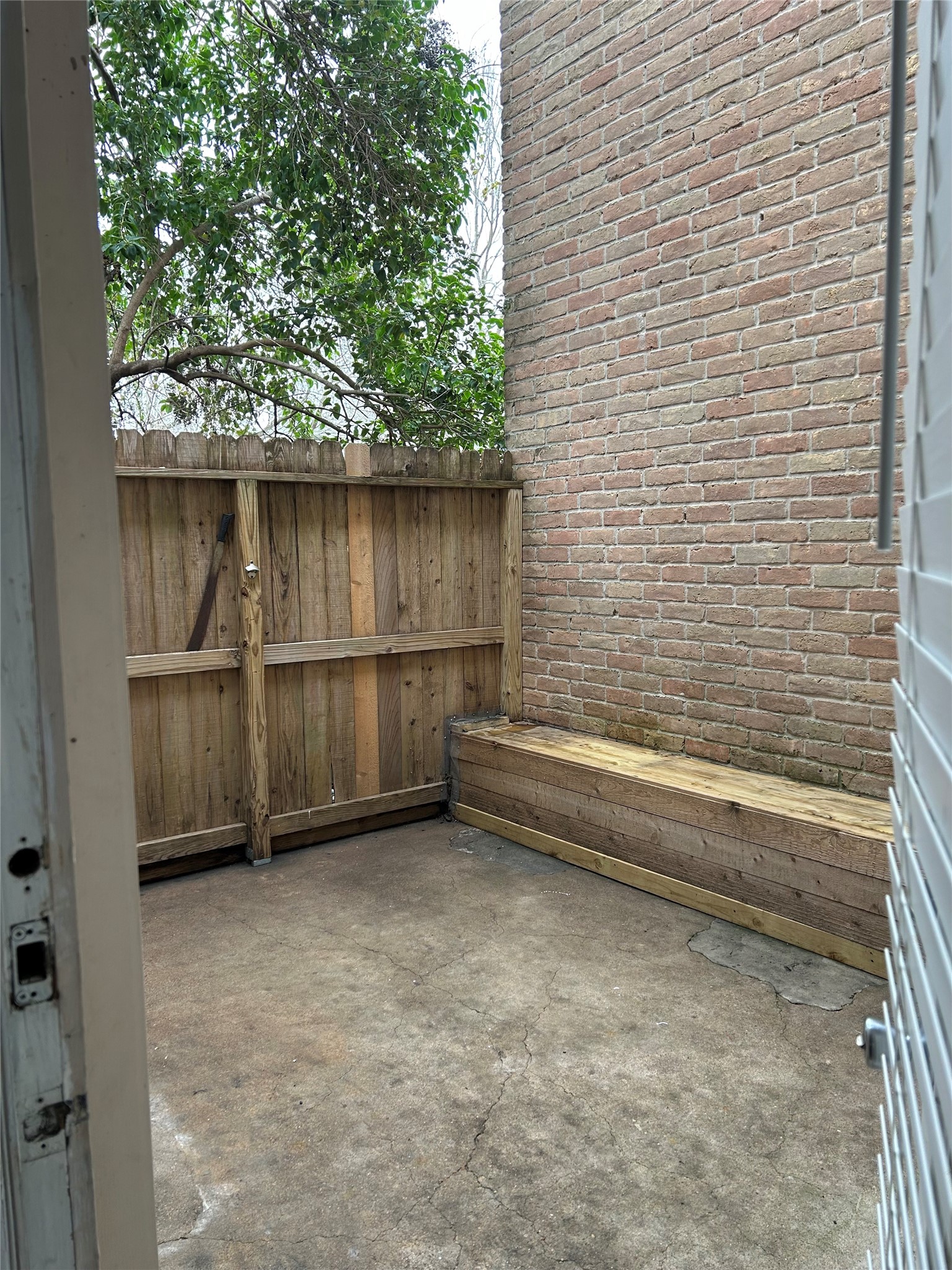 3745 Thistlemont Drive Property Photo 14