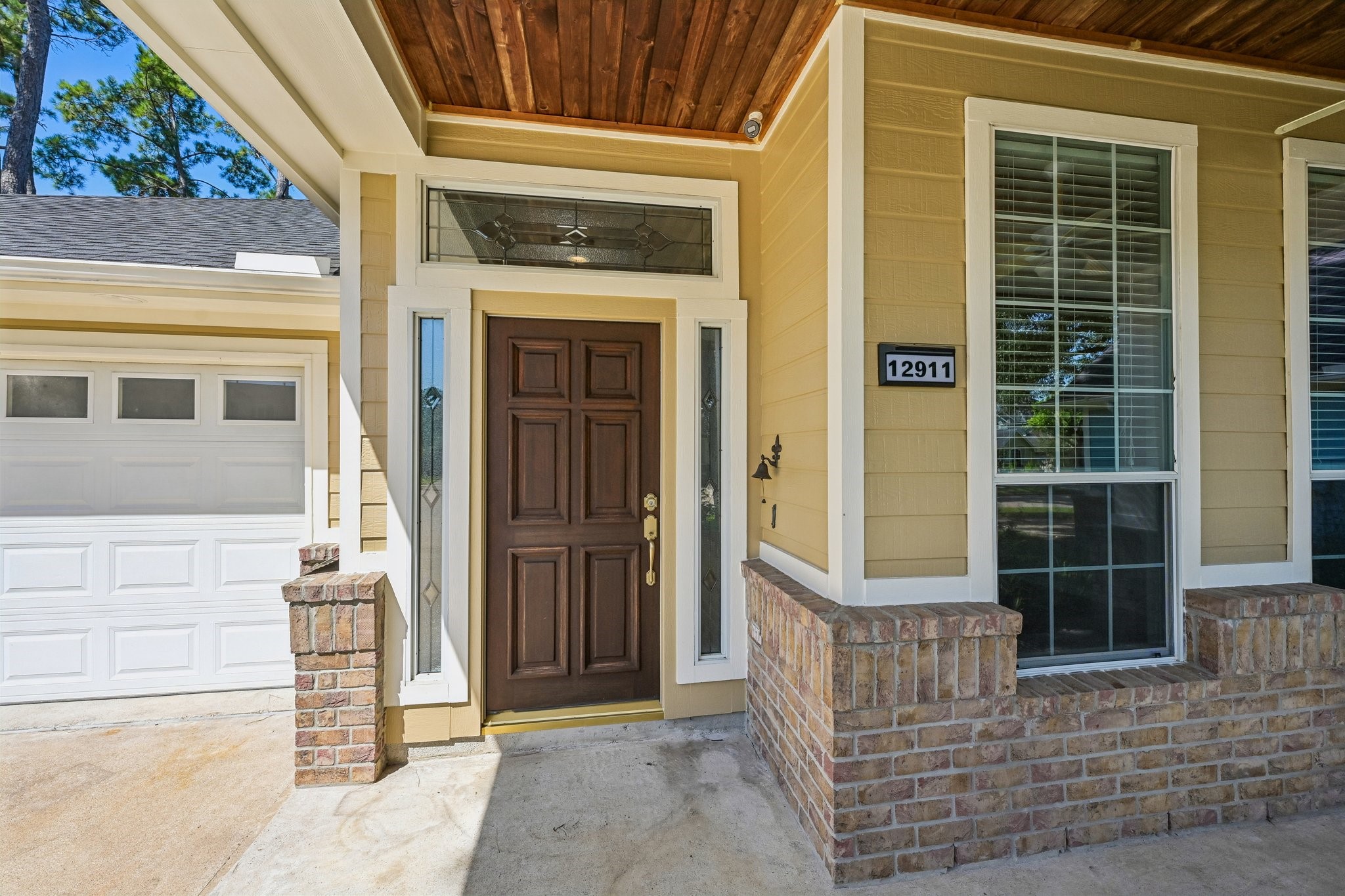12911 Red Laurel Court Property Photo 9