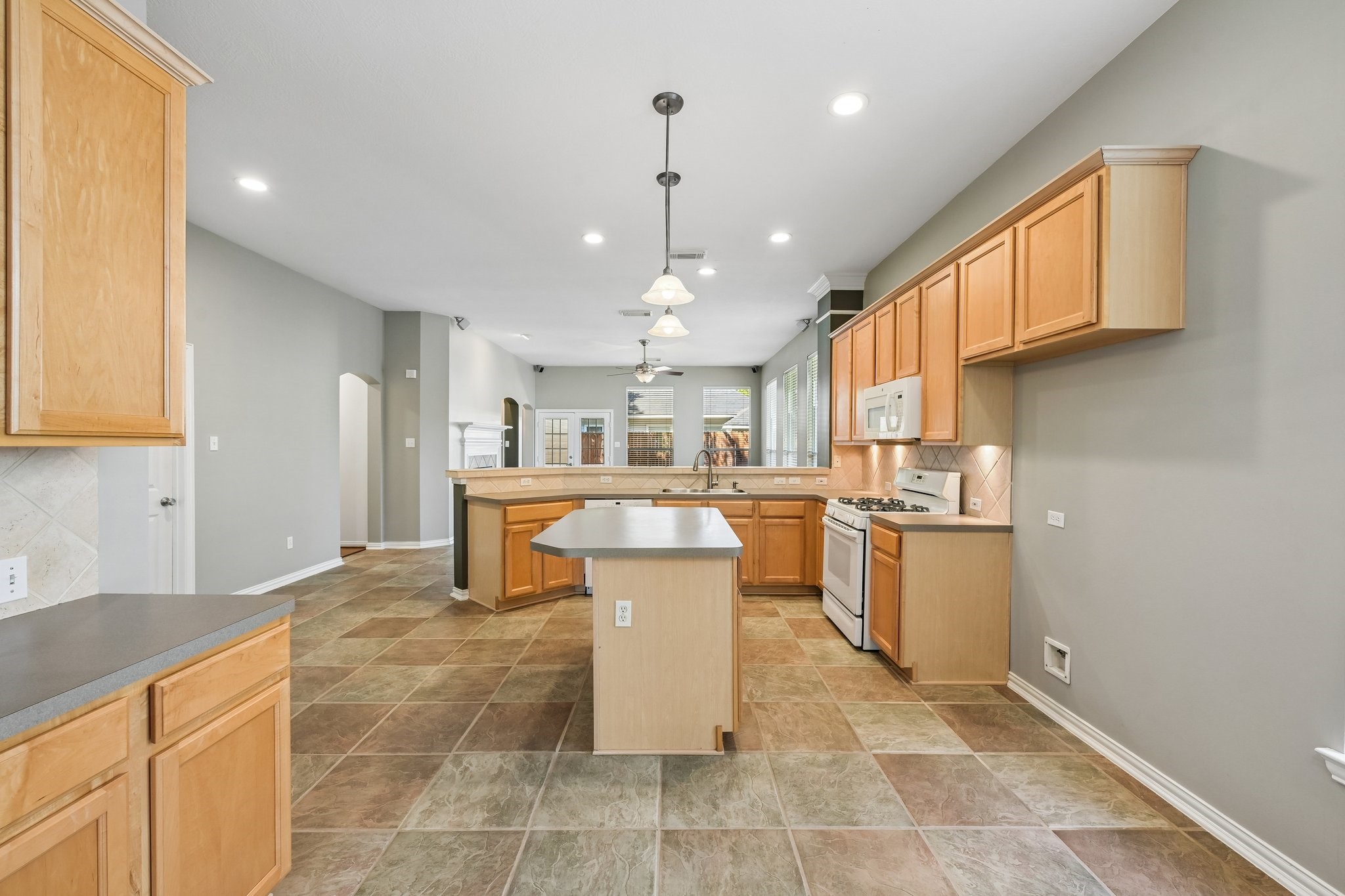 12911 Red Laurel Court Property Photo 17