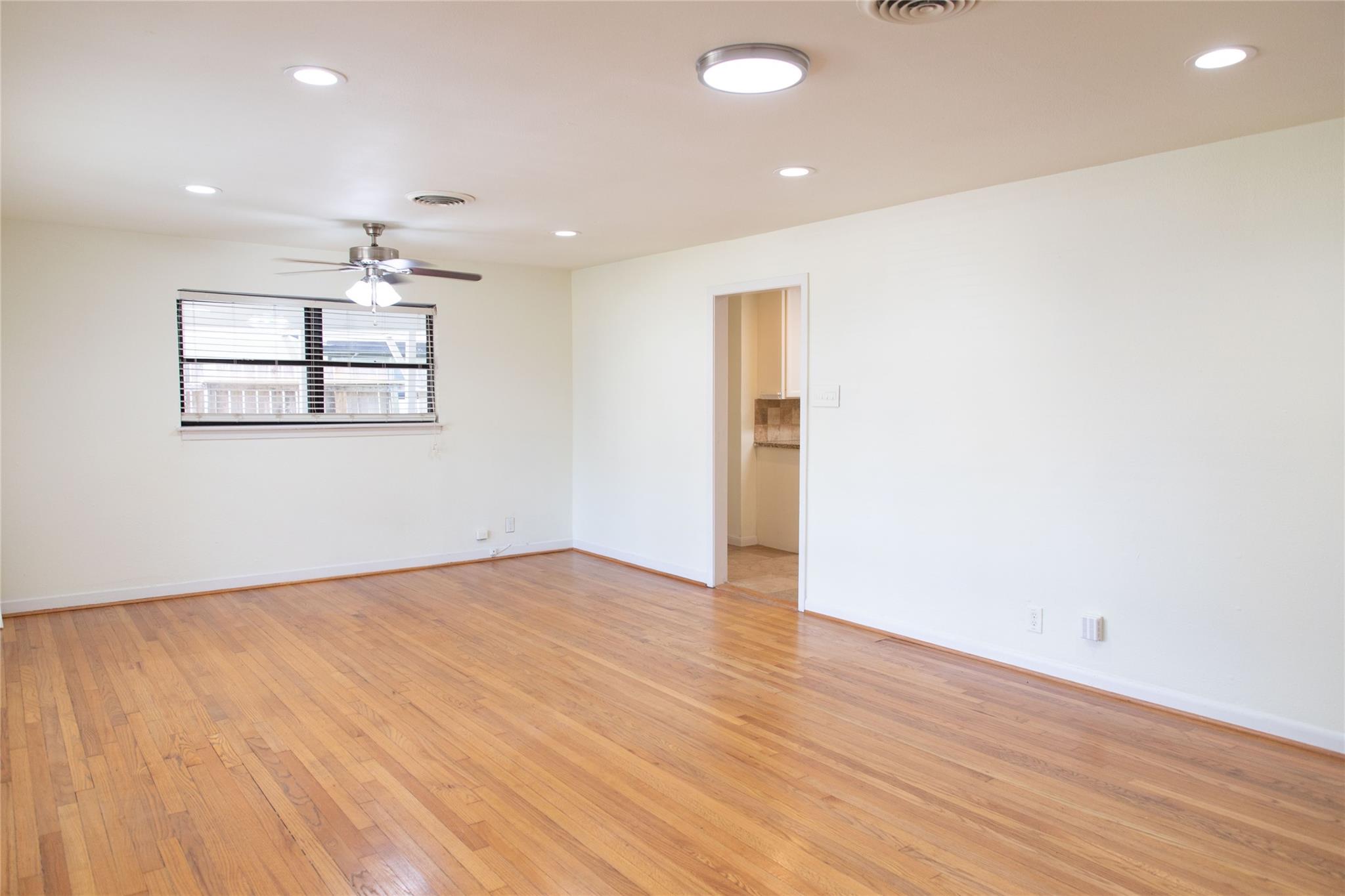 4114 Lemac Drive Property Photo 4