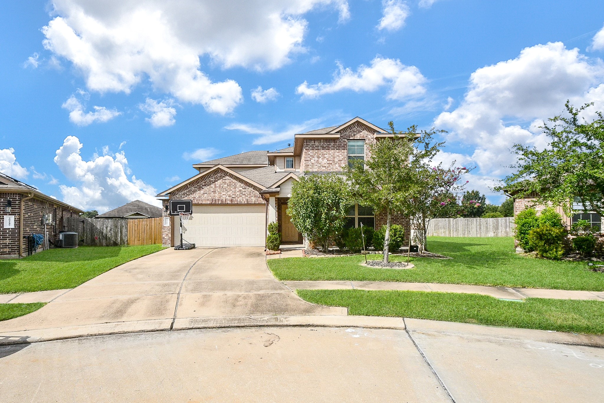 29251 Jacobs River Drive Property Photo 3