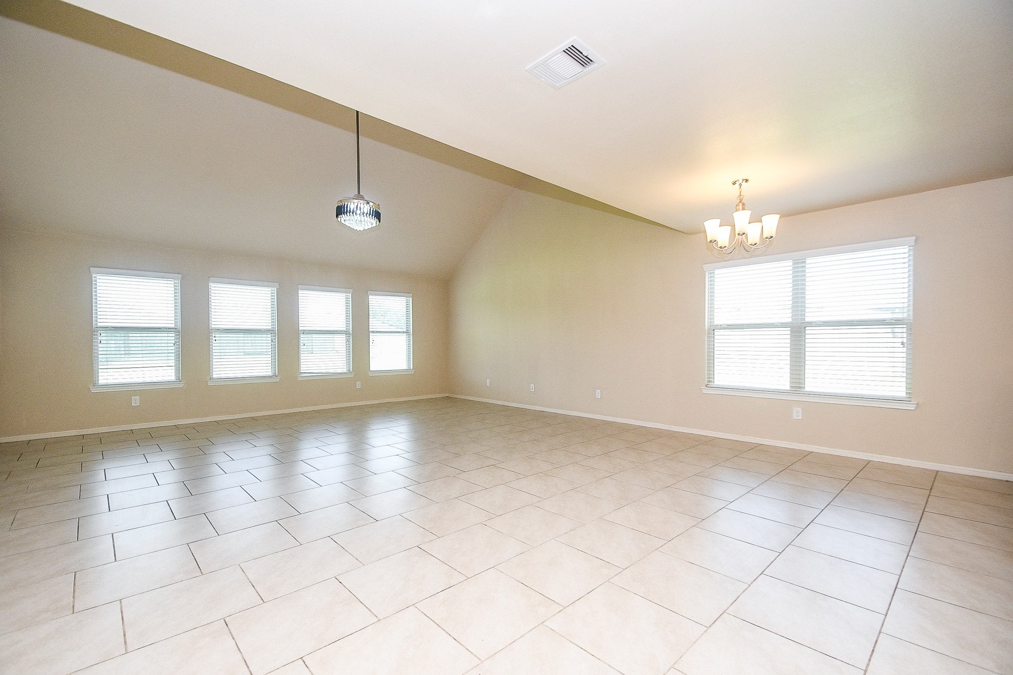 29251 Jacobs River Drive Property Photo 11