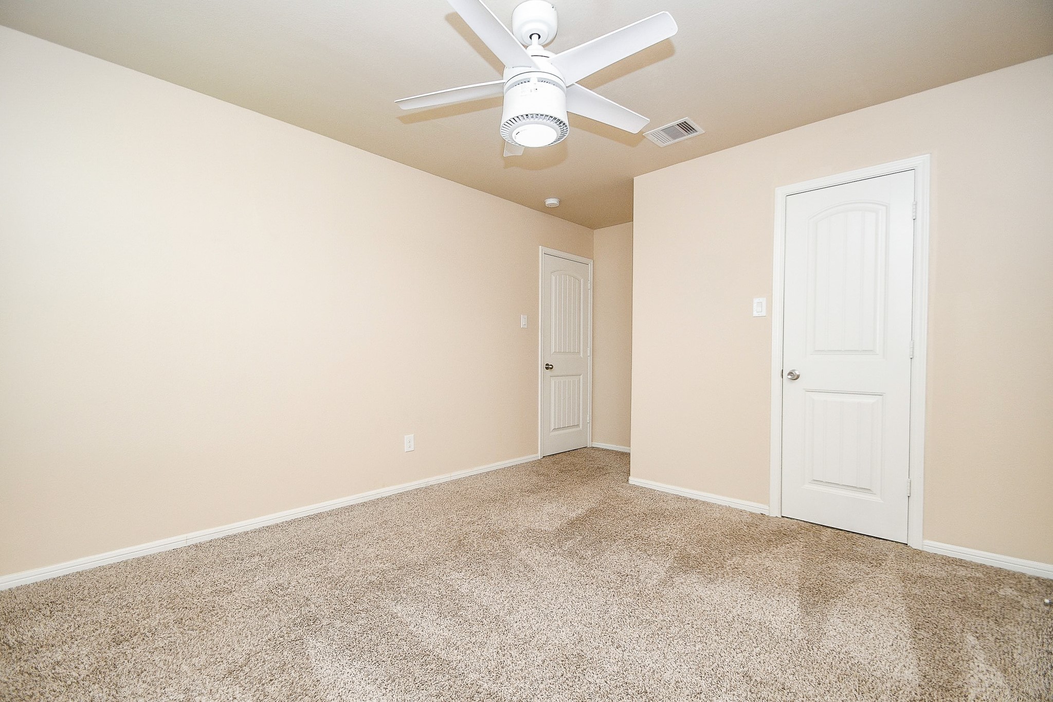 29251 Jacobs River Drive Property Photo 21