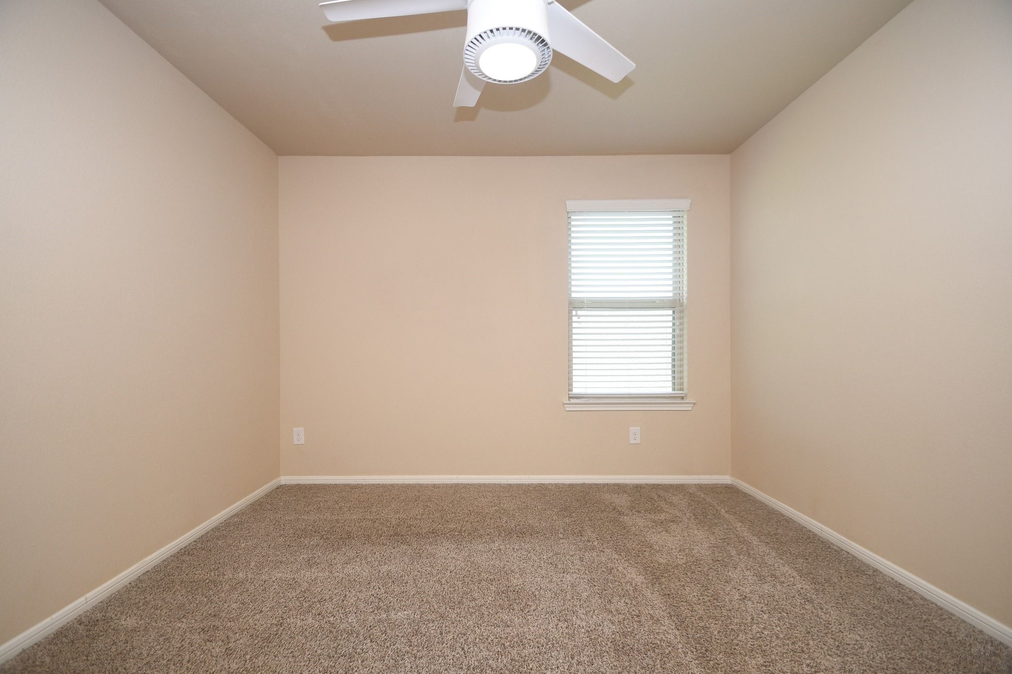 29251 Jacobs River Drive Property Photo 24