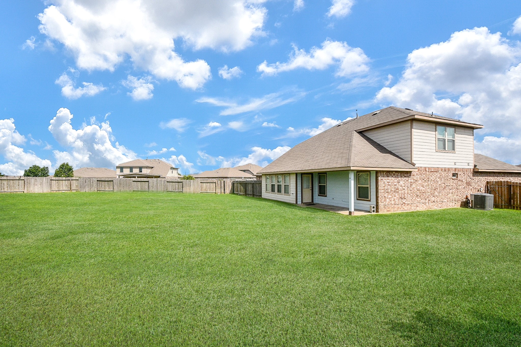 29251 Jacobs River Drive Property Photo 32