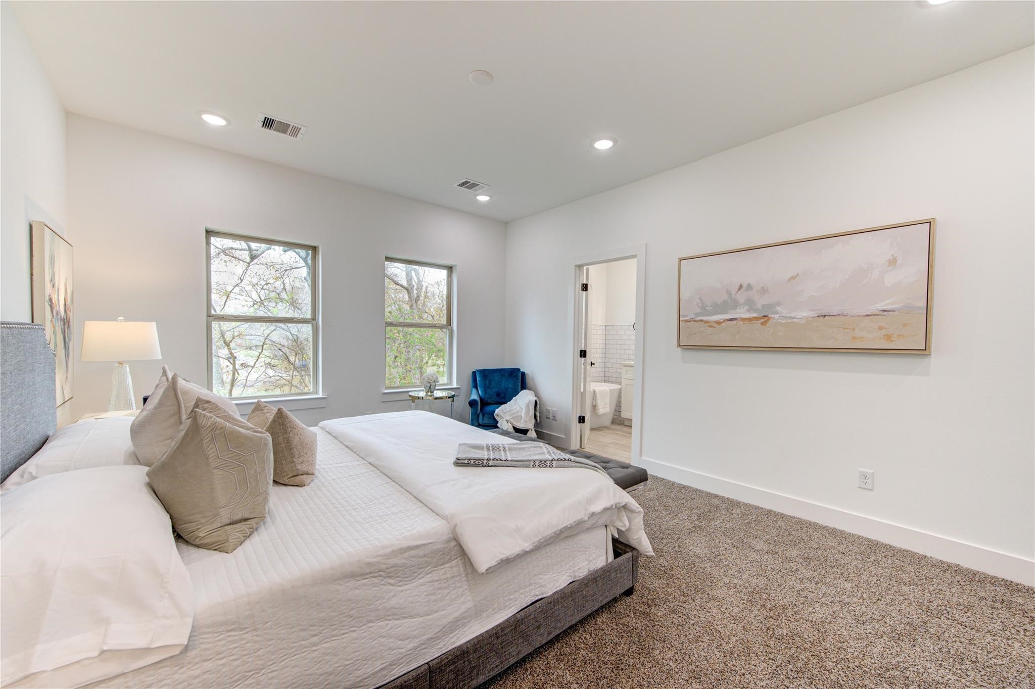 2015 B Brackenridge Street Property Photo 10