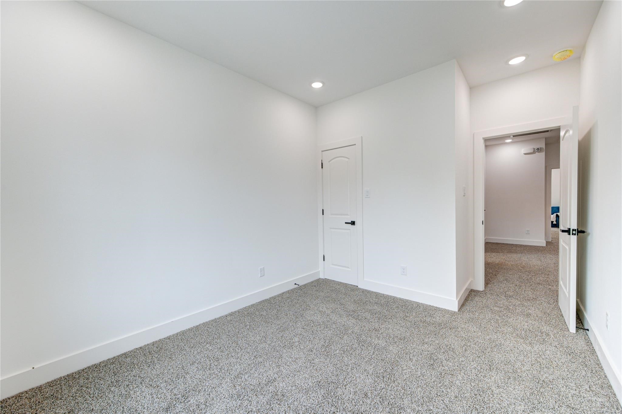 2015 B Brackenridge Street Property Photo 19