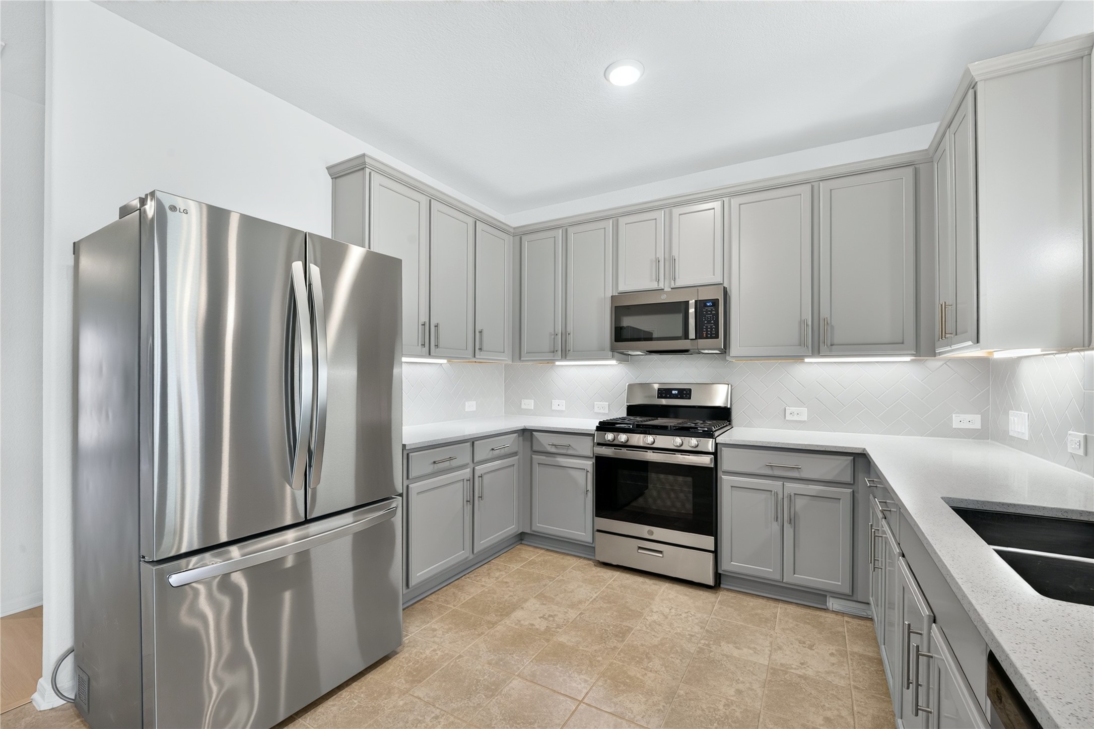 2129 Solstice Boulevard Property Photo 9