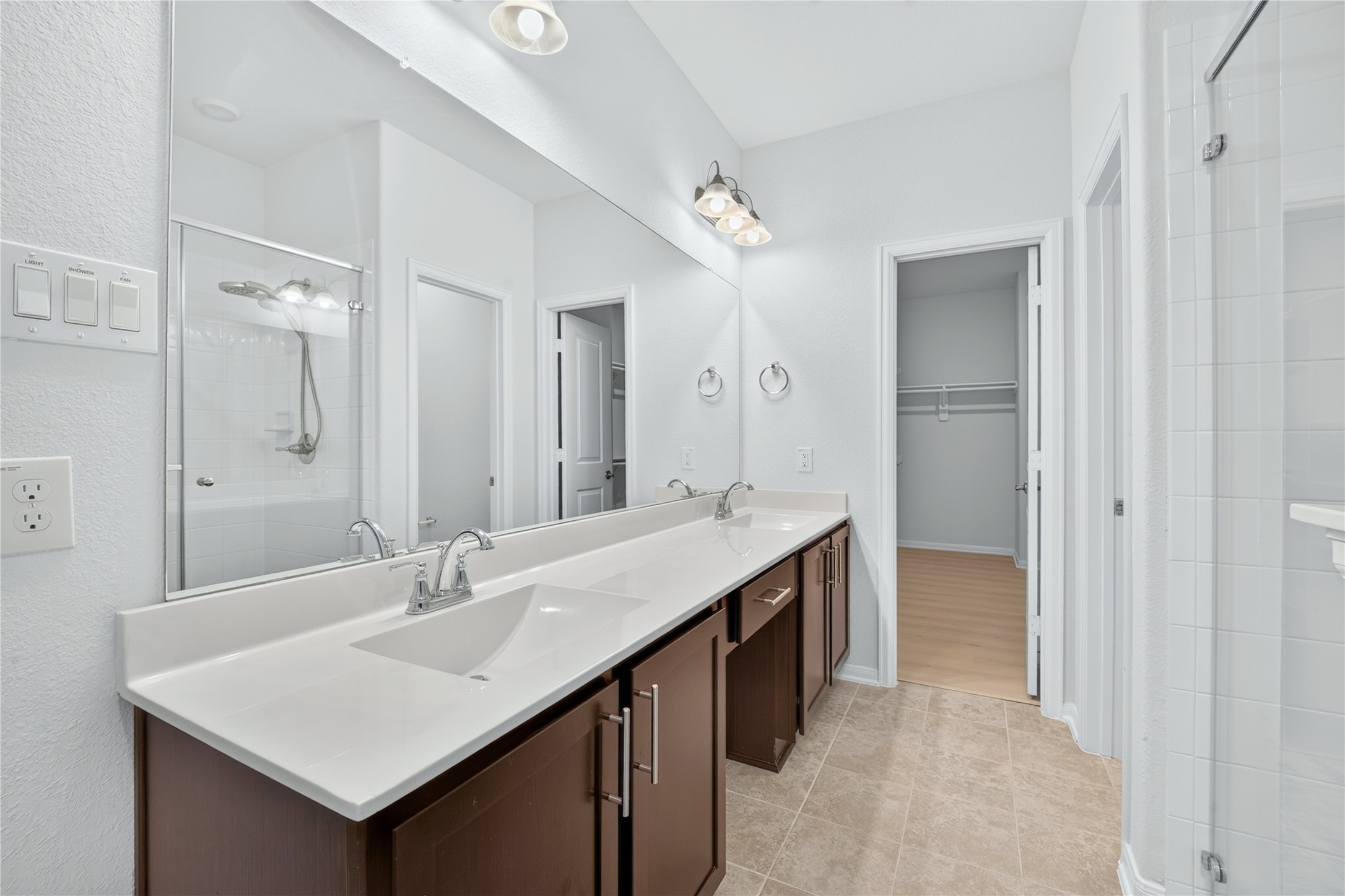 2129 Solstice Boulevard Property Photo 13
