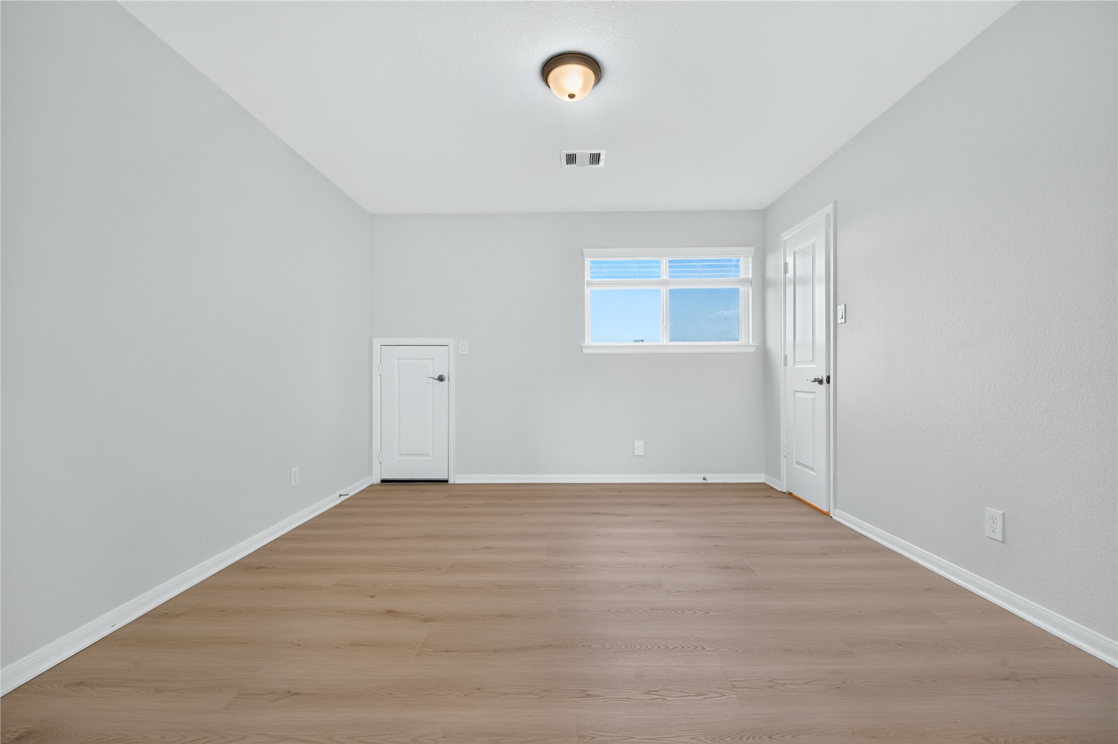 2129 Solstice Boulevard Property Photo 21