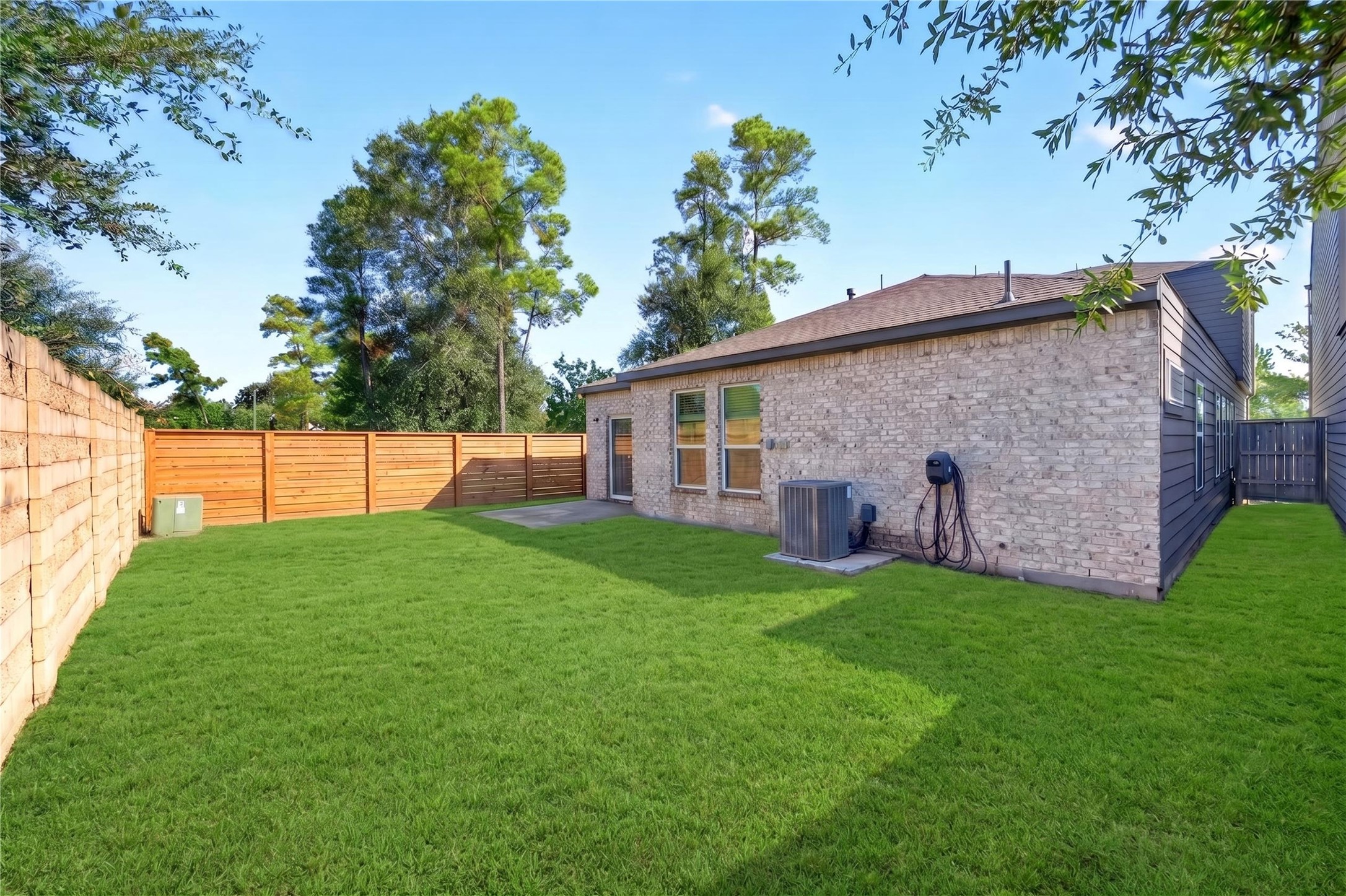 2129 Solstice Boulevard Property Photo 27