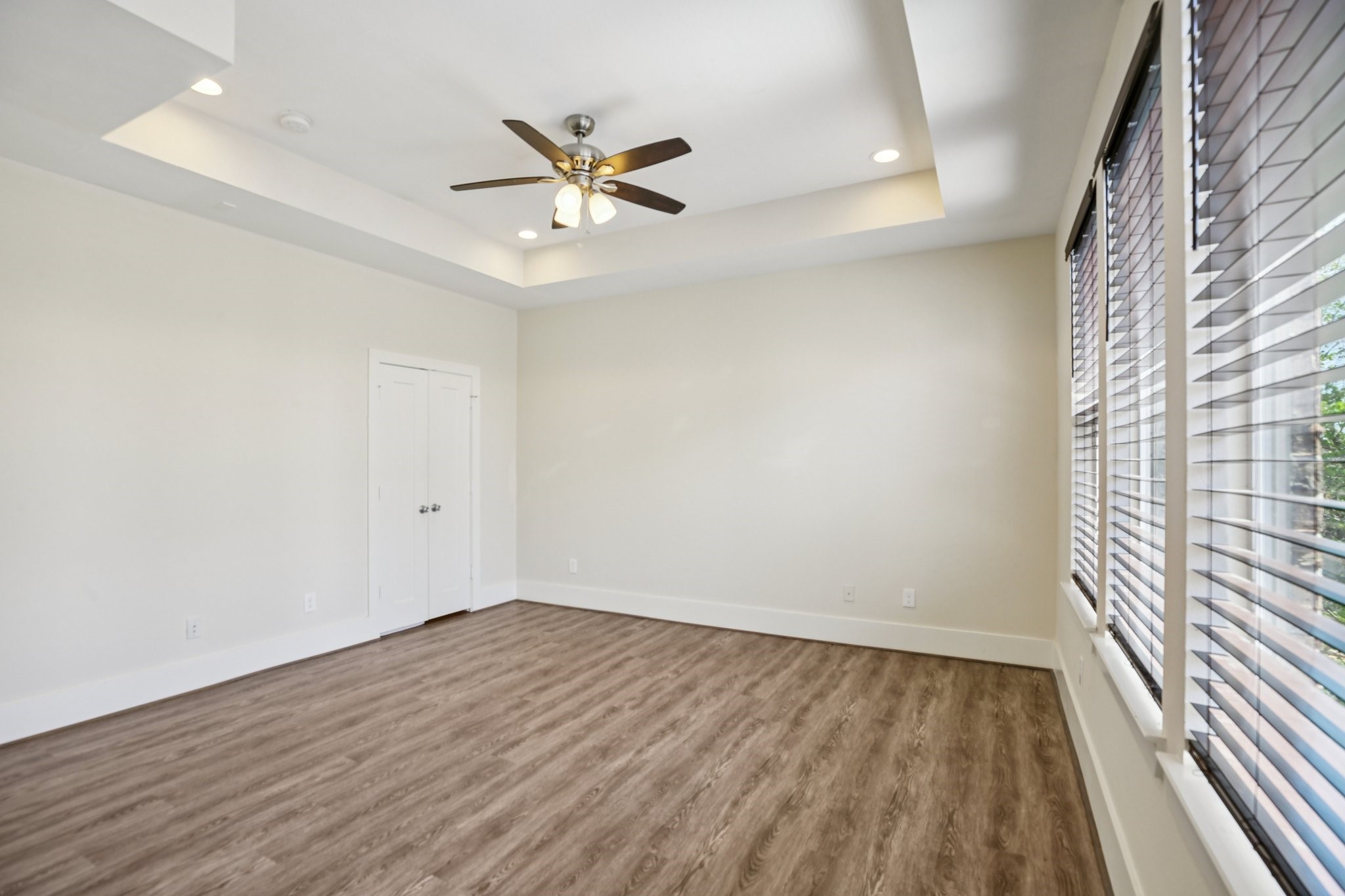 209 Burr Street C Property Photo 31