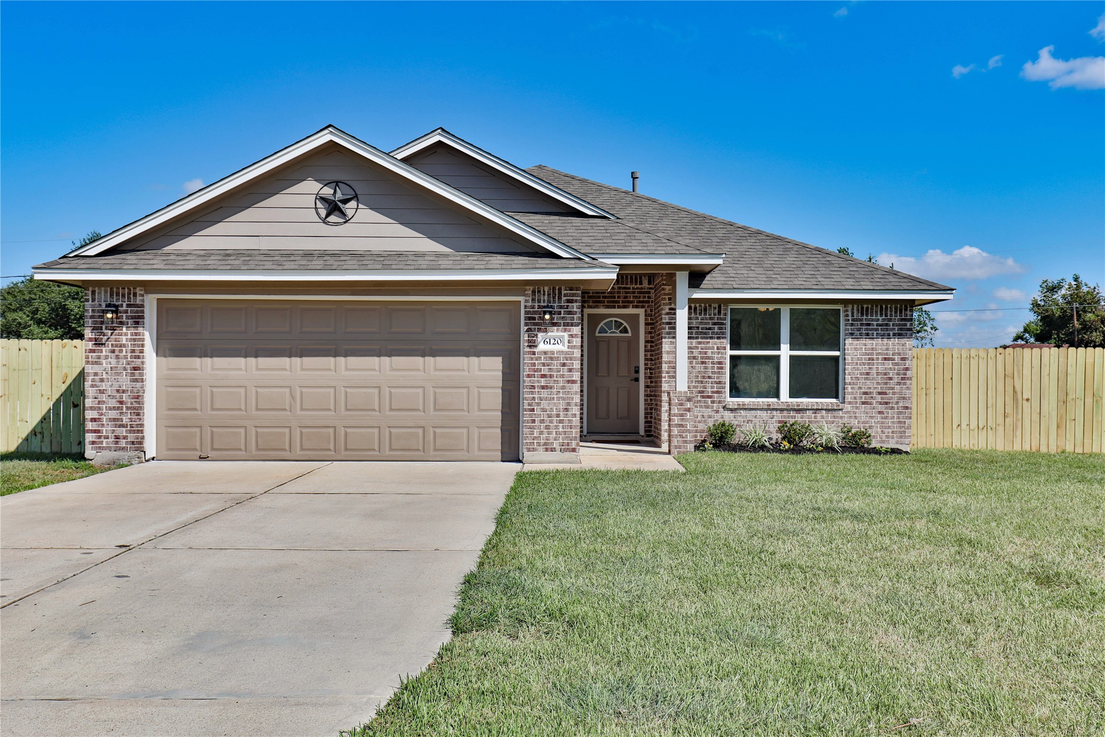 6120 Fox Ridge Drive R453e Property Photo 1