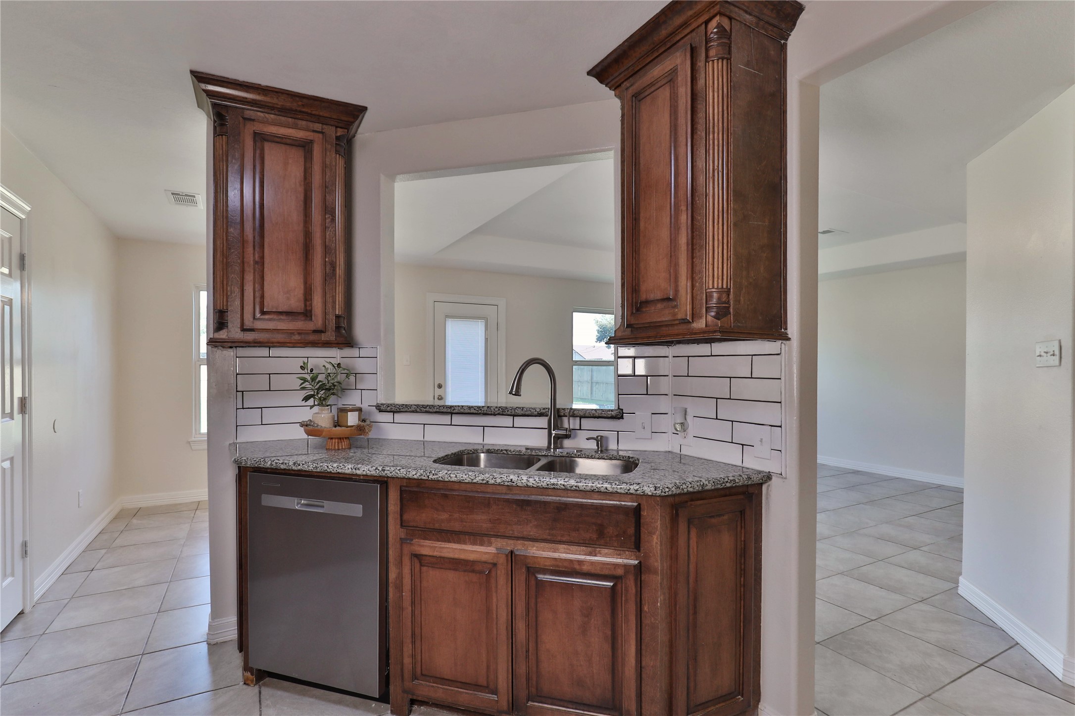 6120 Fox Ridge Drive R453e Property Photo 7