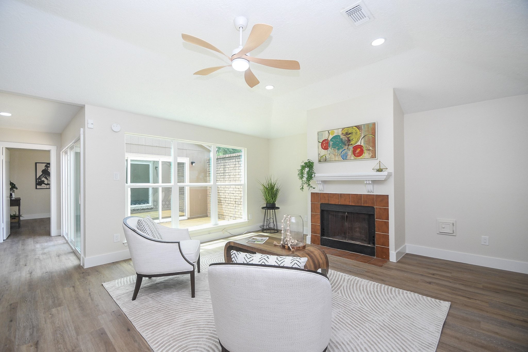 2426 Colton Hollow Drive Property Photo 1