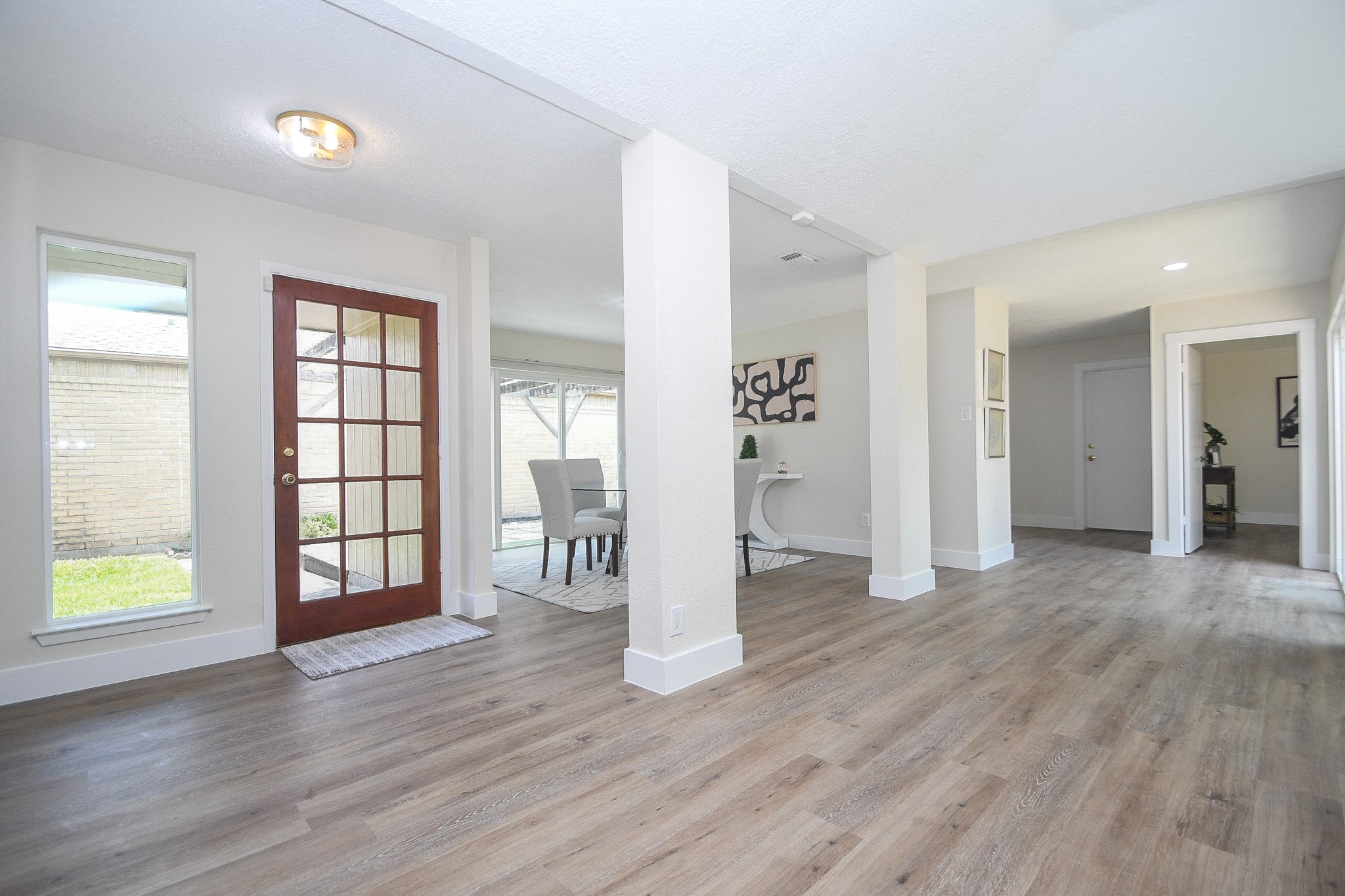 2426 Colton Hollow Drive Property Photo 6