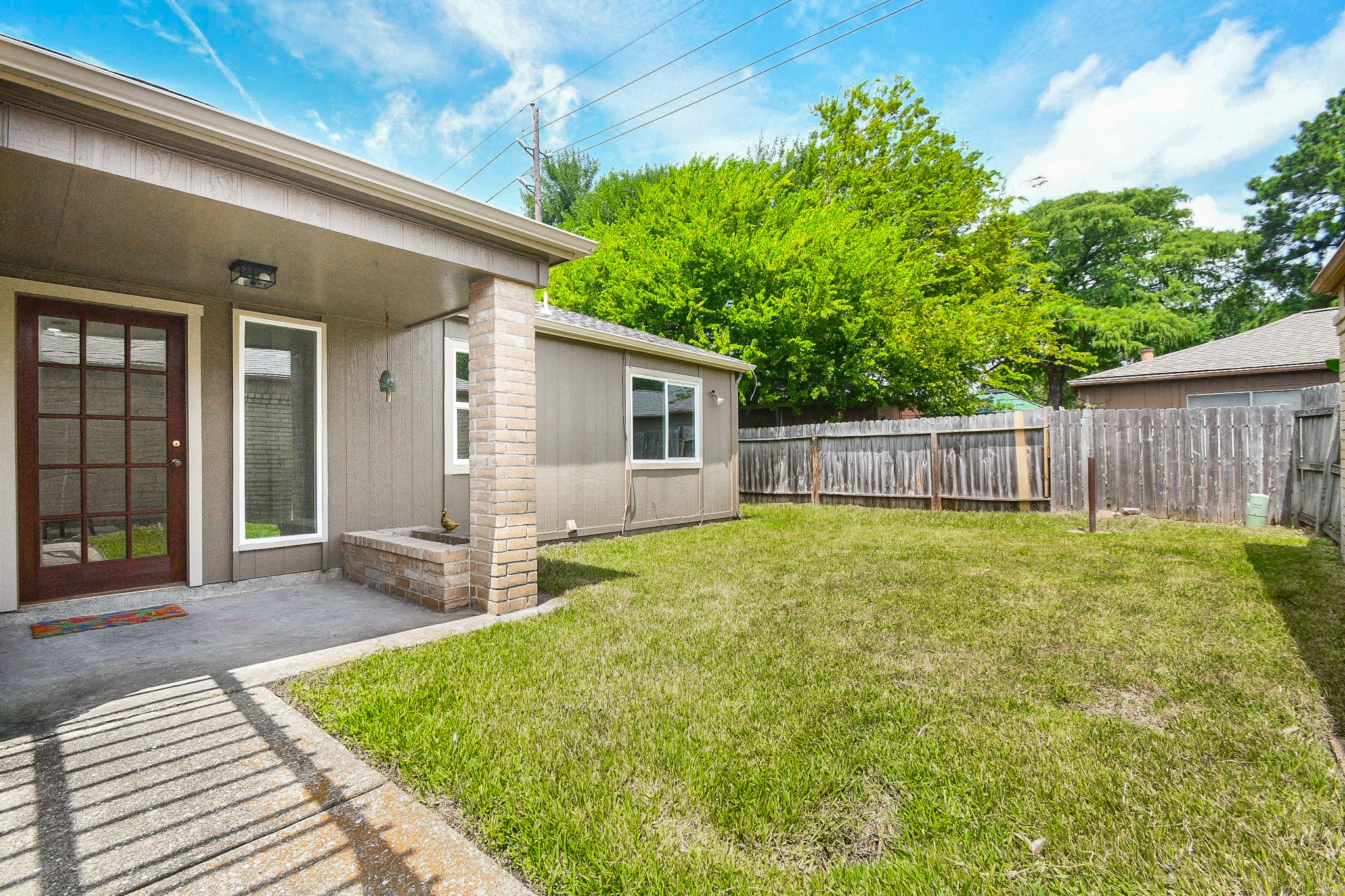 2426 Colton Hollow Drive Property Photo 8